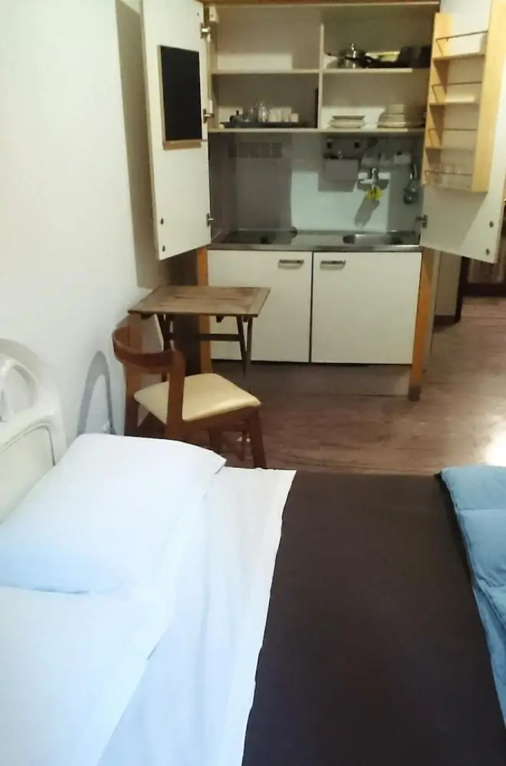 Vatican Rooms Guest House