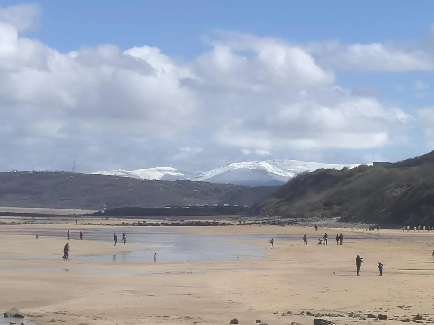 Barracuda, Beachside Apartment