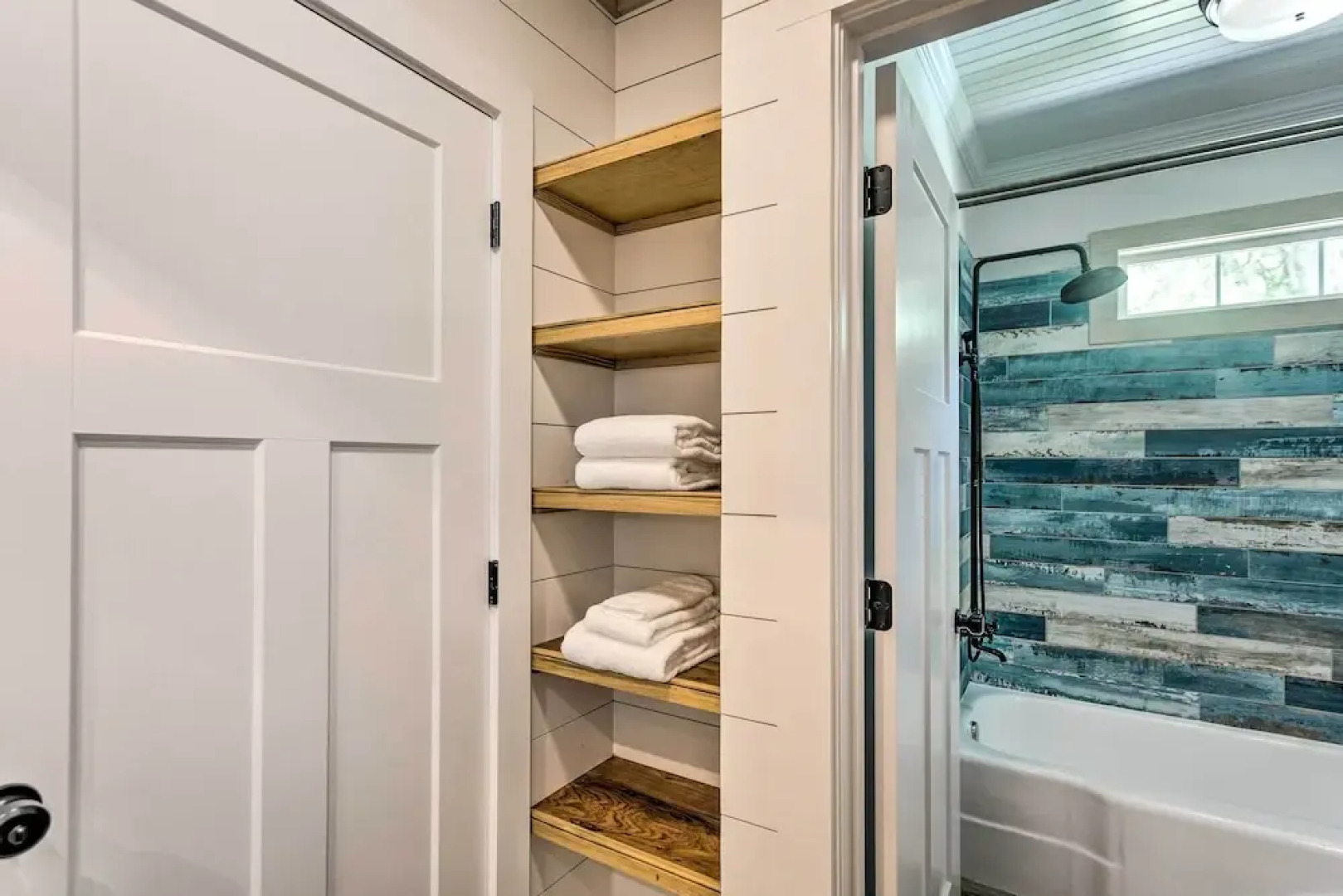 Private Dock + Fire Pit: Riverfront Darien Cottage