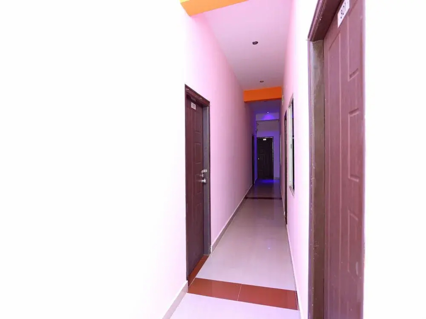 Kaaranji Residency by OYO Rooms