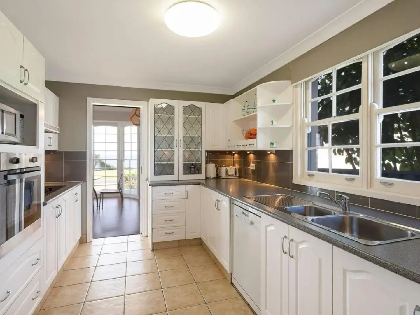 31 McMillan Crescent