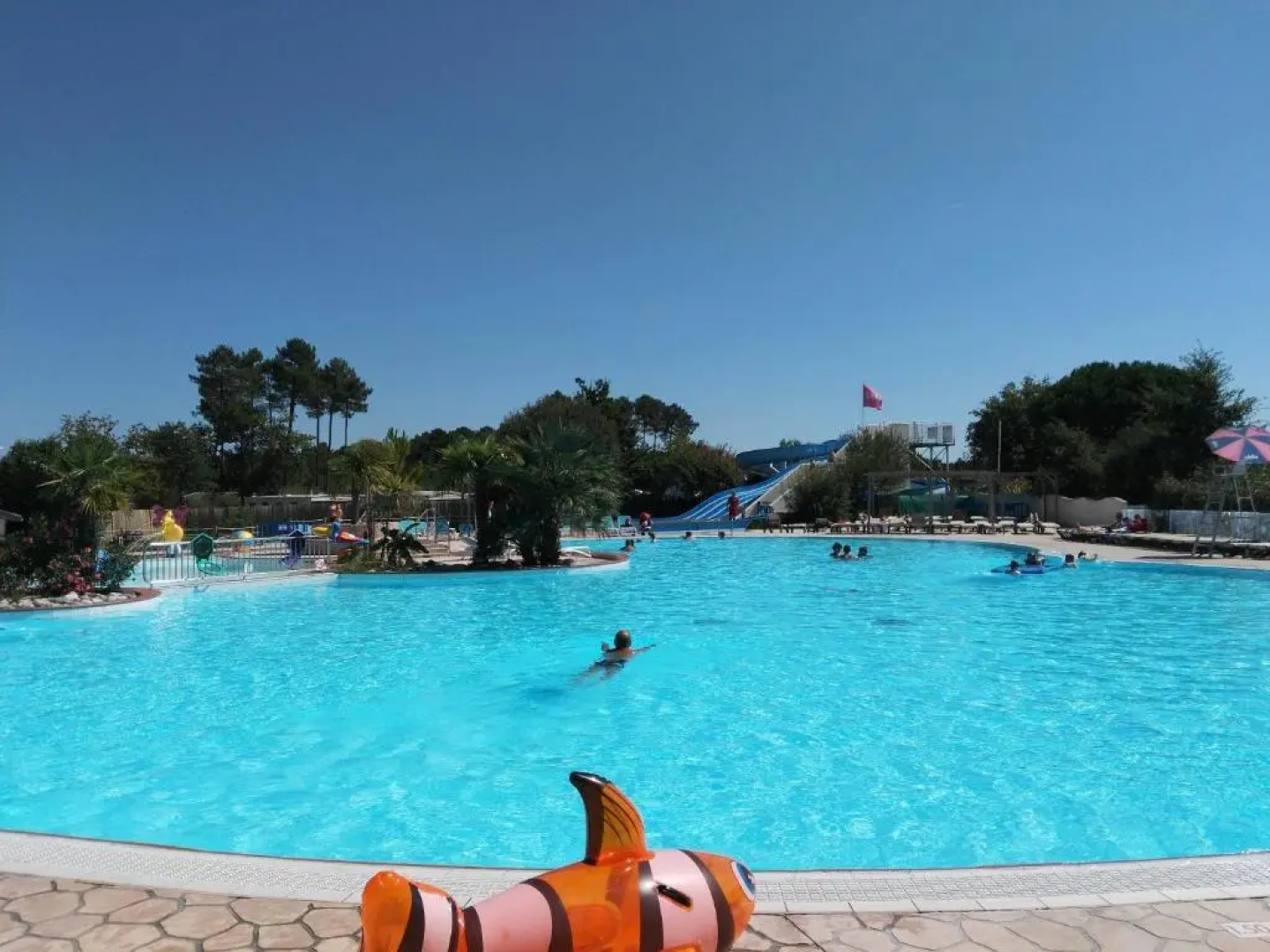 MOBIL HOME 43 dans Camping 4 Etoiles