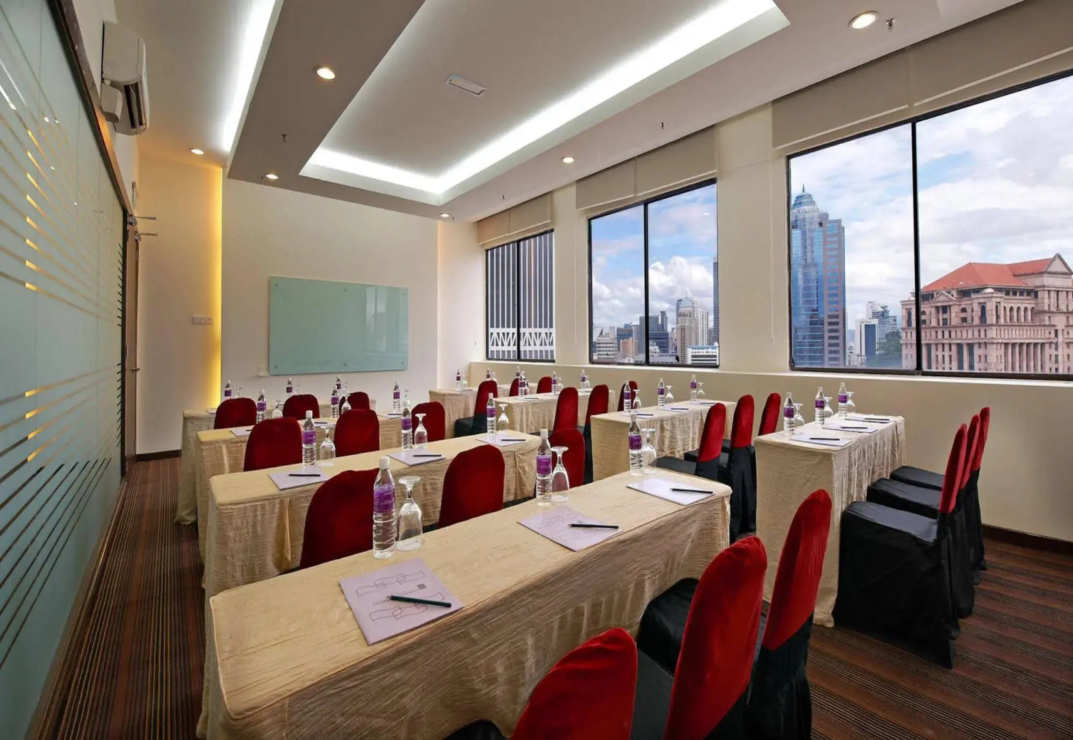 ZEN Rooms Ancasa Express @ Pudu