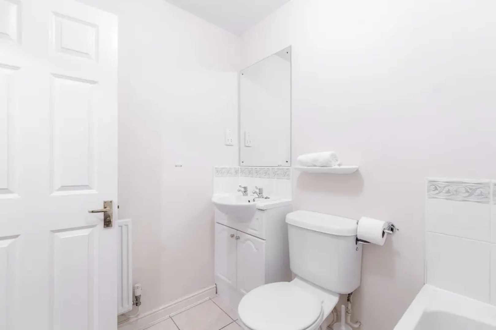 Roomspace Apartments -Sabin Gates