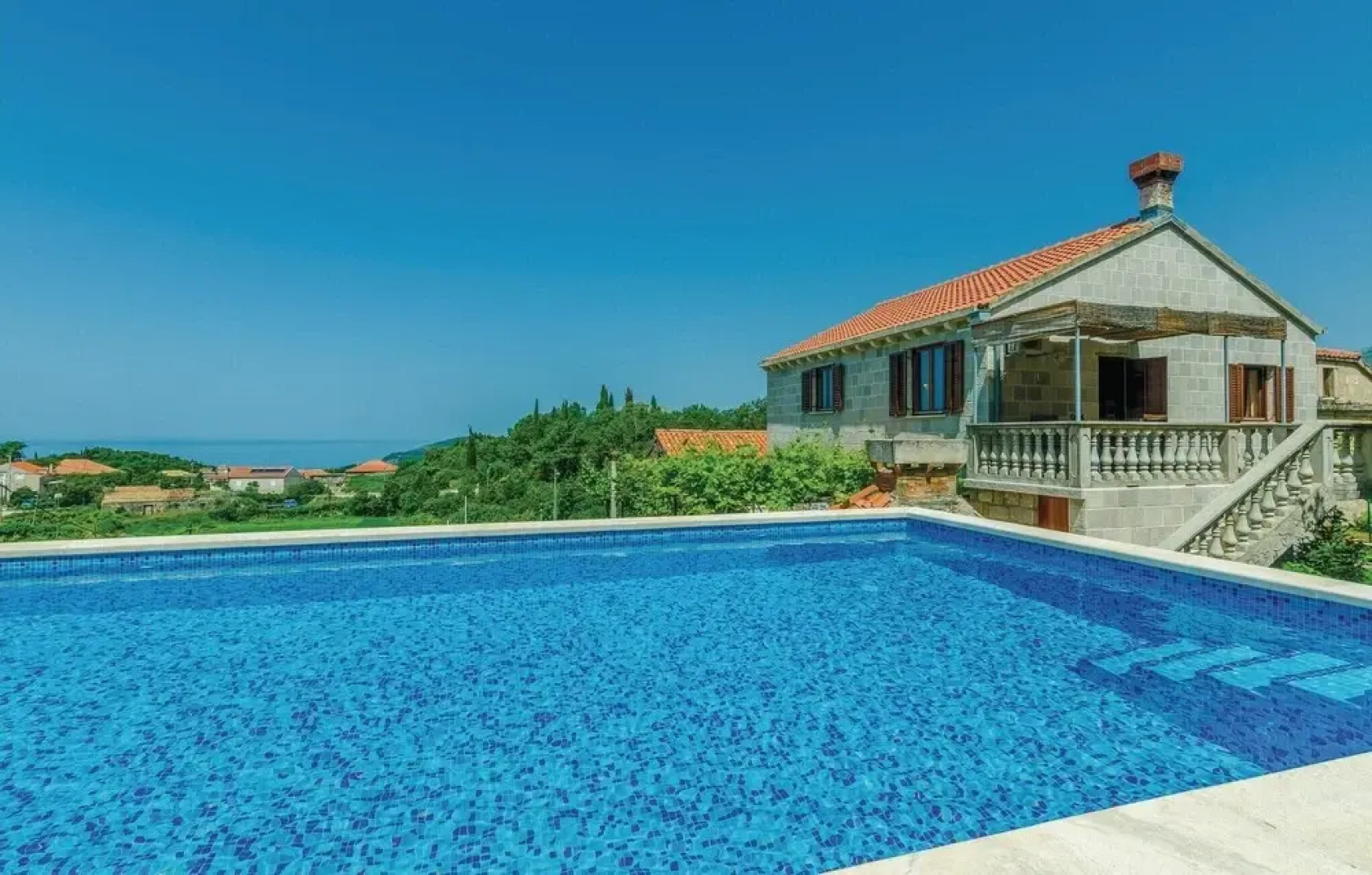 Two-Bedroom Apartment Gruda with an Outdoor Swimming Pool 08