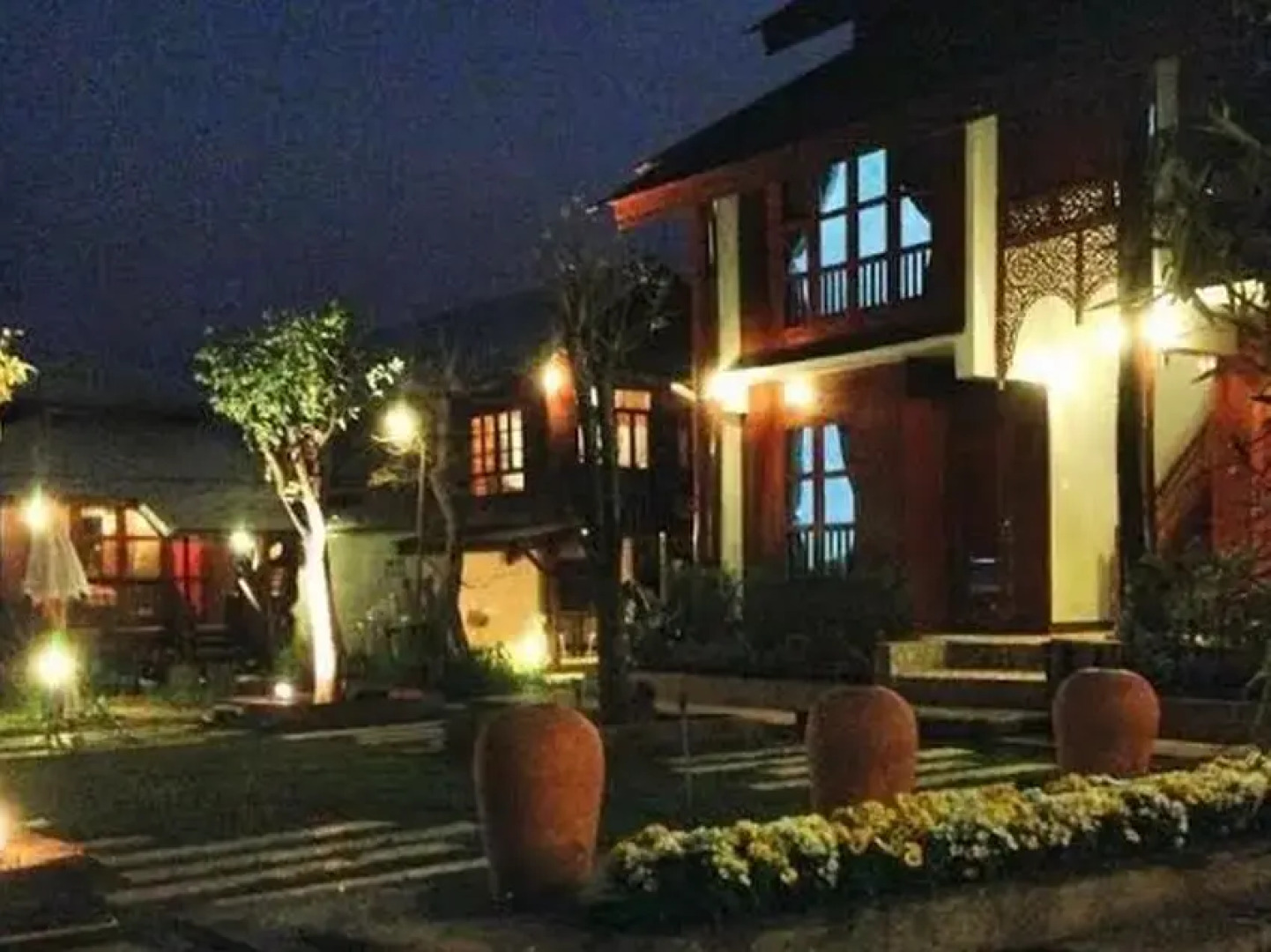 Huen Aumpron Resort