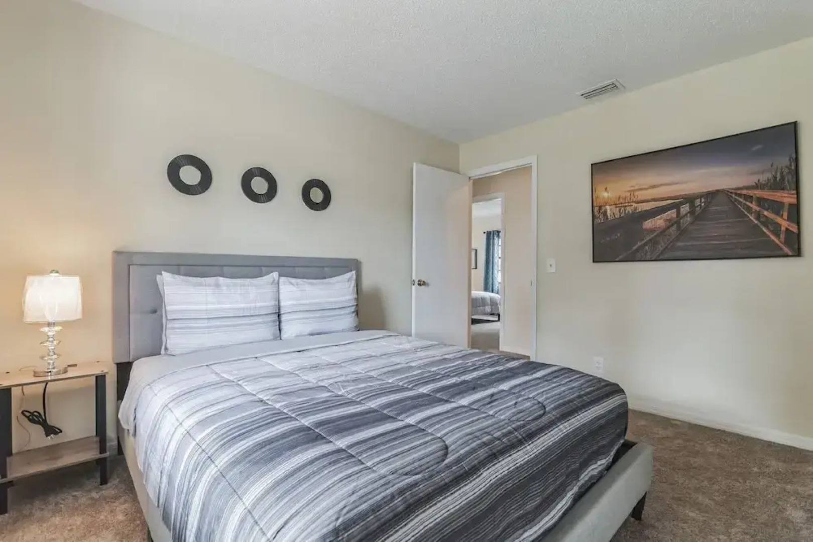 Charming Cottage Escape 3 Bedroom Home by RedAwning