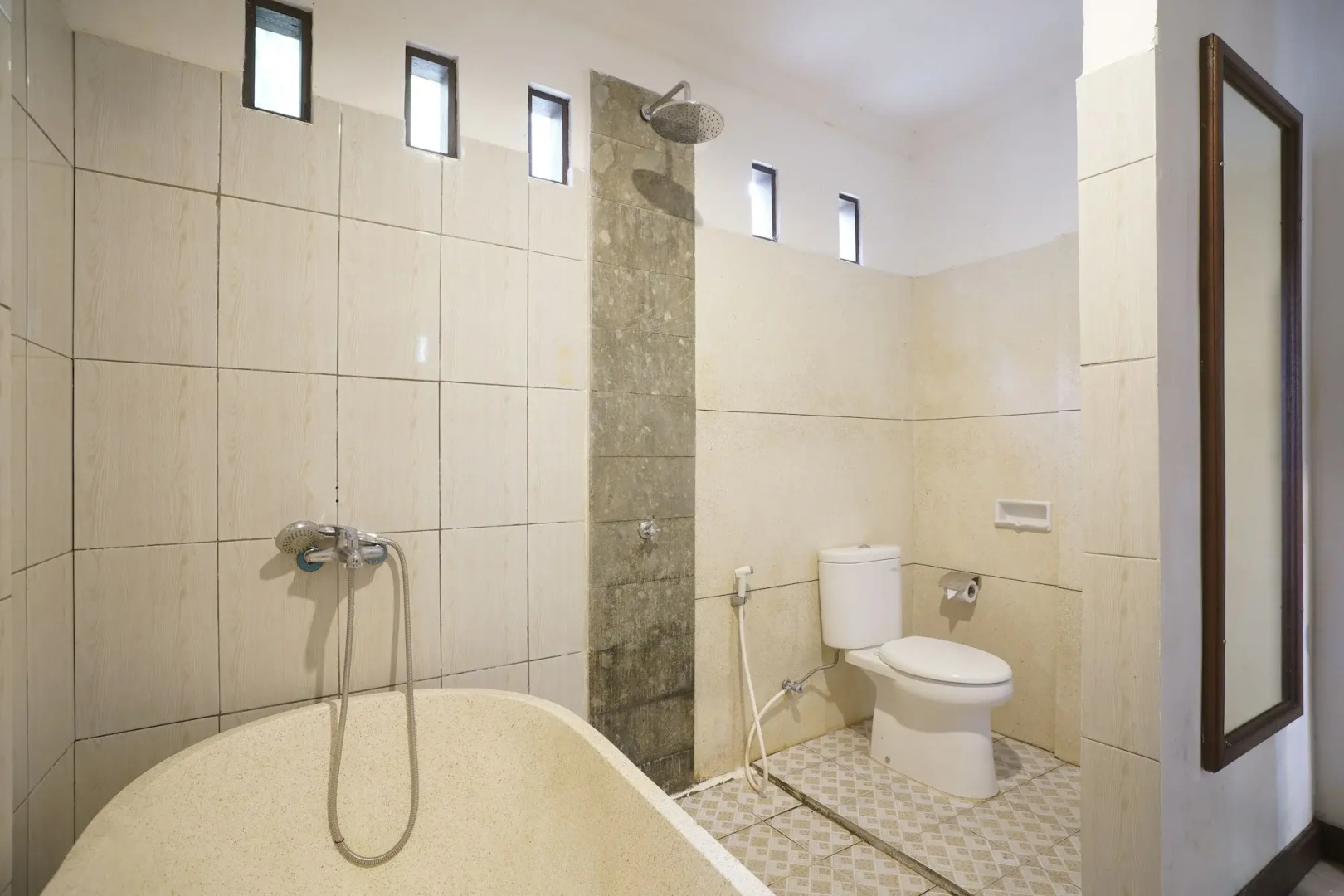 OYO 1840 Kubu Ubud Hotel