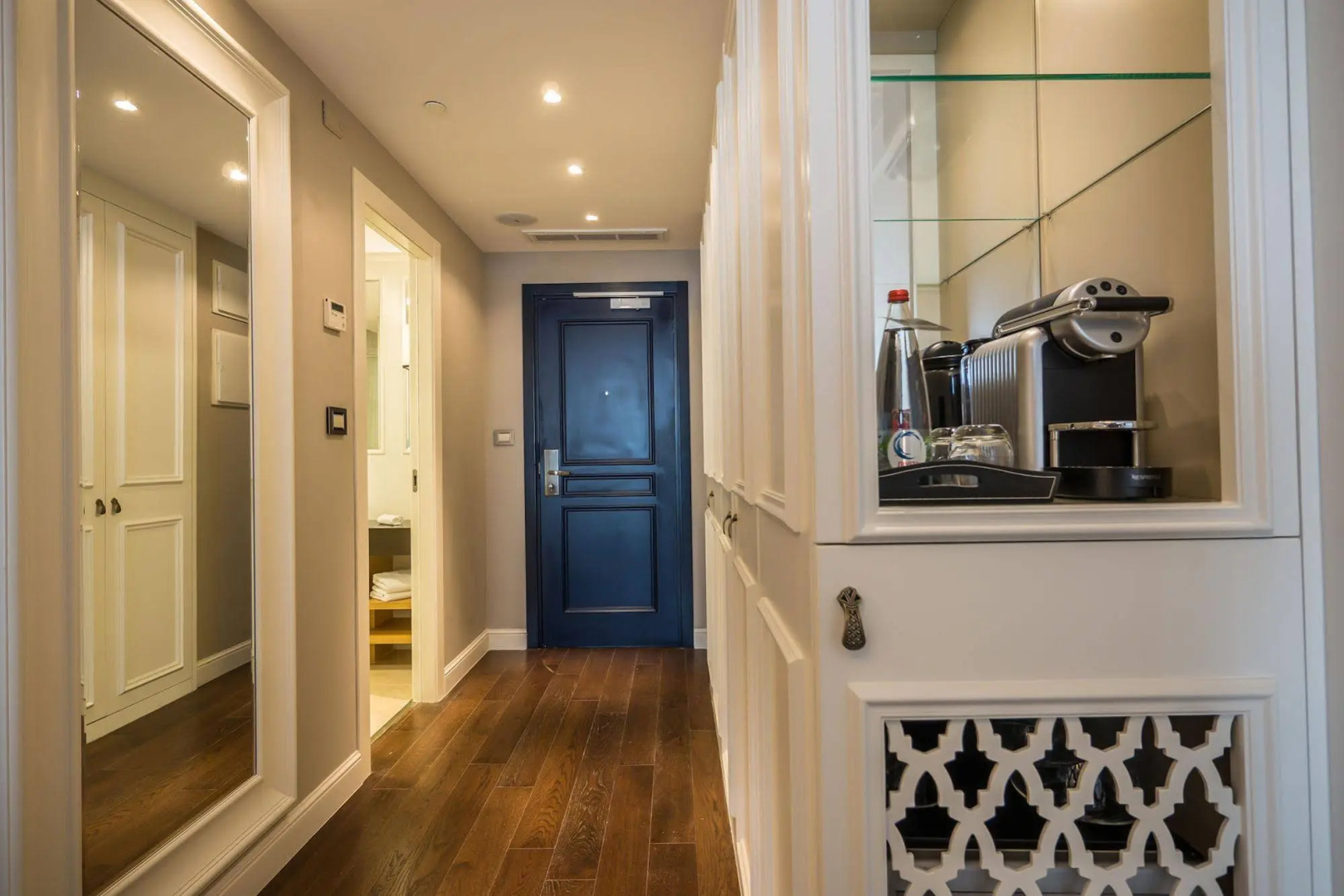 David Tower Hotel Netanya By Prima Hotels – 16 years old plus