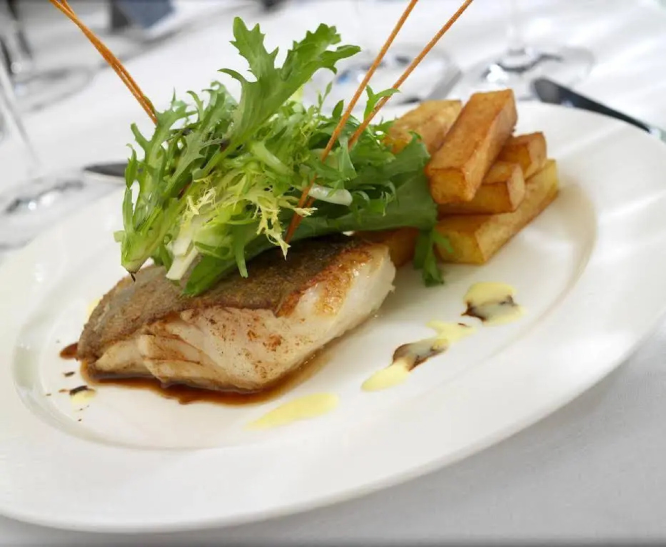 The Manor West Hotel & Leisure Club