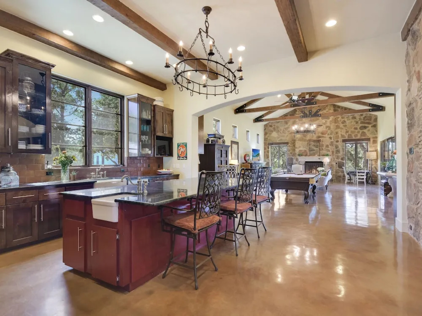 Sterns Estate #149387 4 Bedrooms 5 Bathrooms Estate