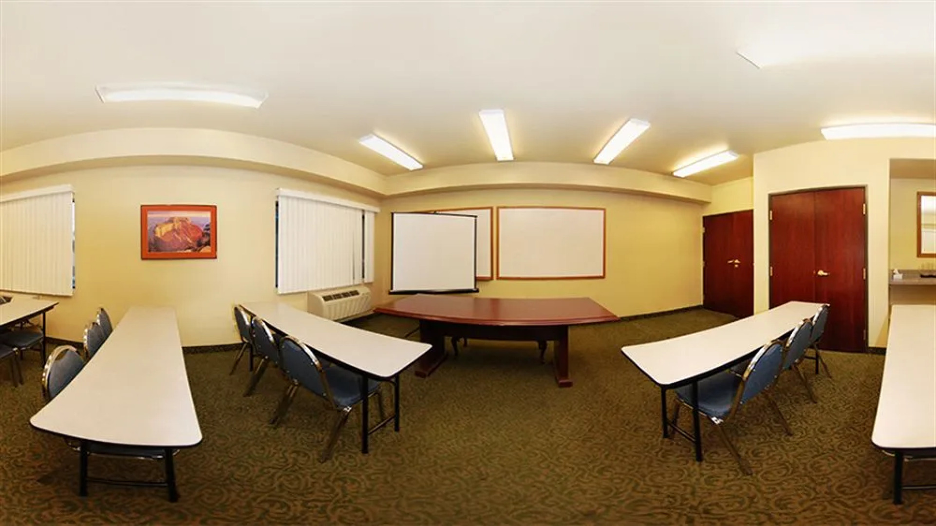 Comfort Inn & Suites At ASU