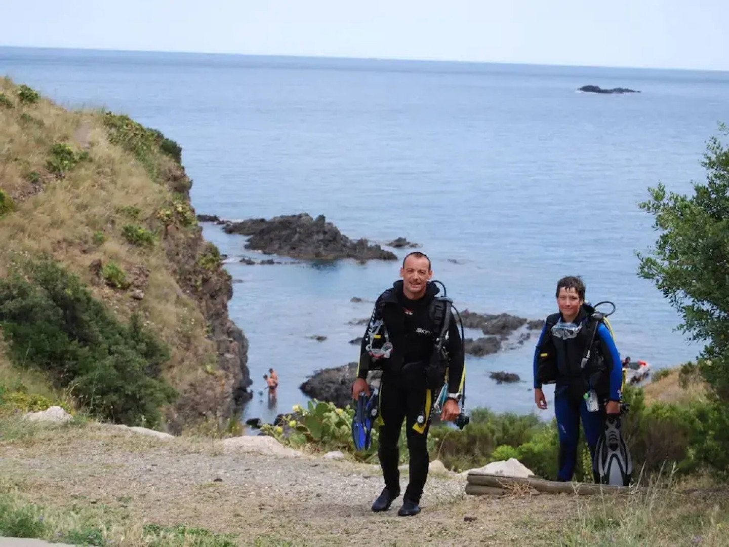 Colorful Apartment With Balcony or Terrace 500m From the sea