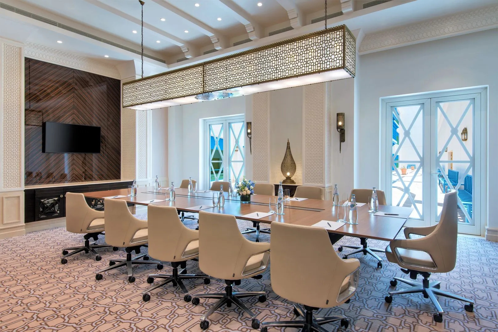 Hilton Salwa Beach Resort & Villas