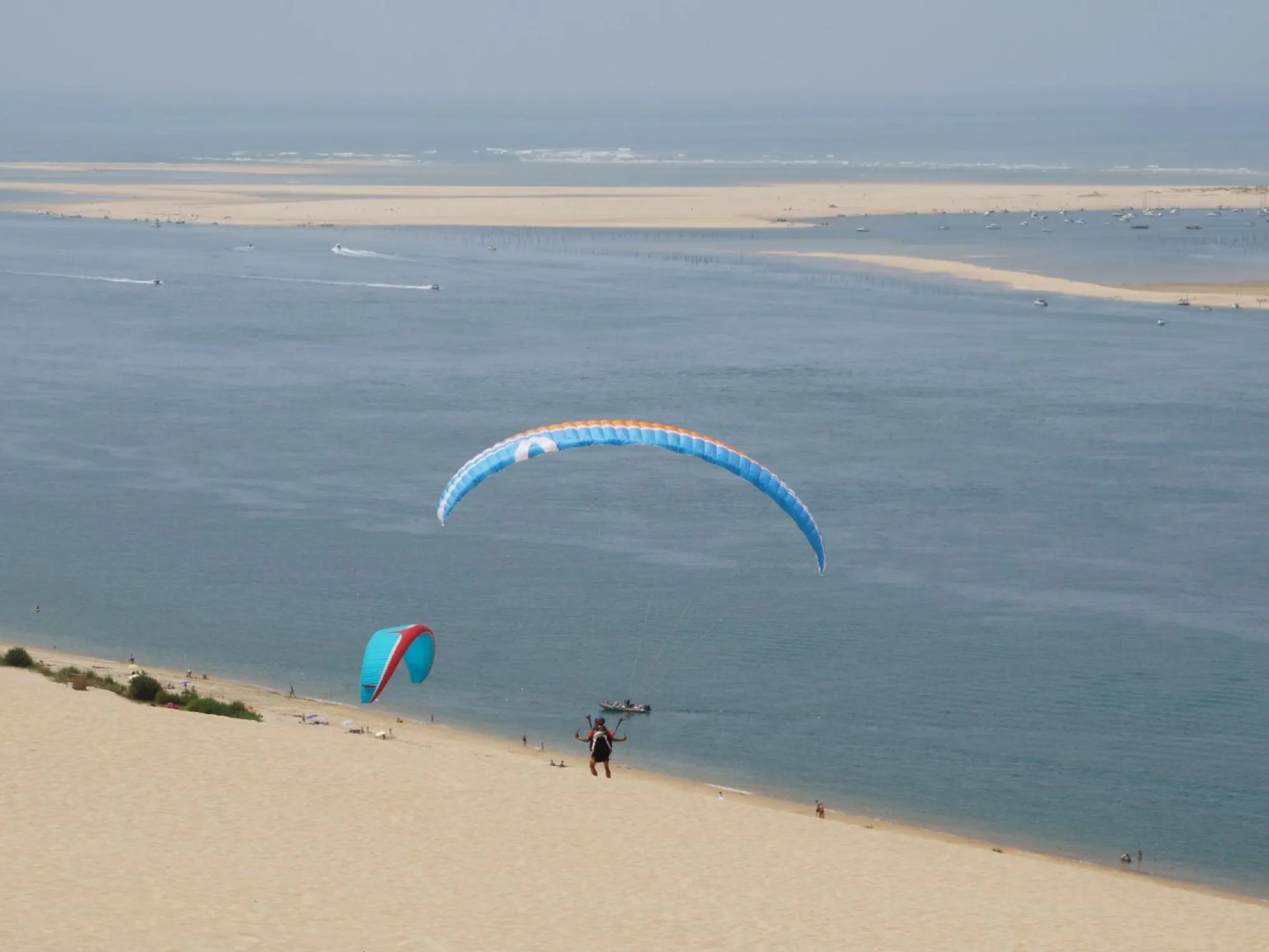 Renovated Dovecot With Pool, in the Vineyards Near Bordeaux