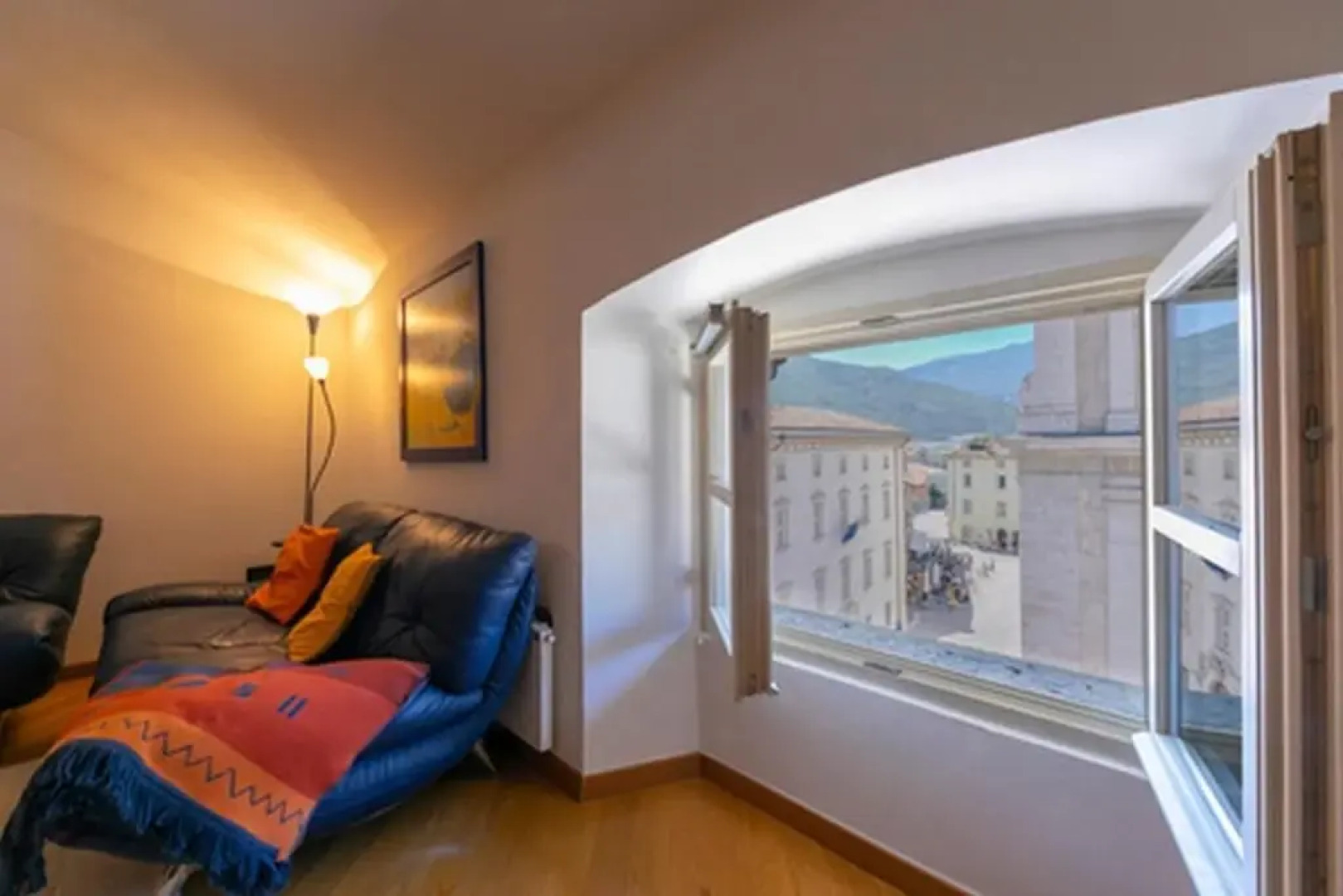 Arco Suite Town View