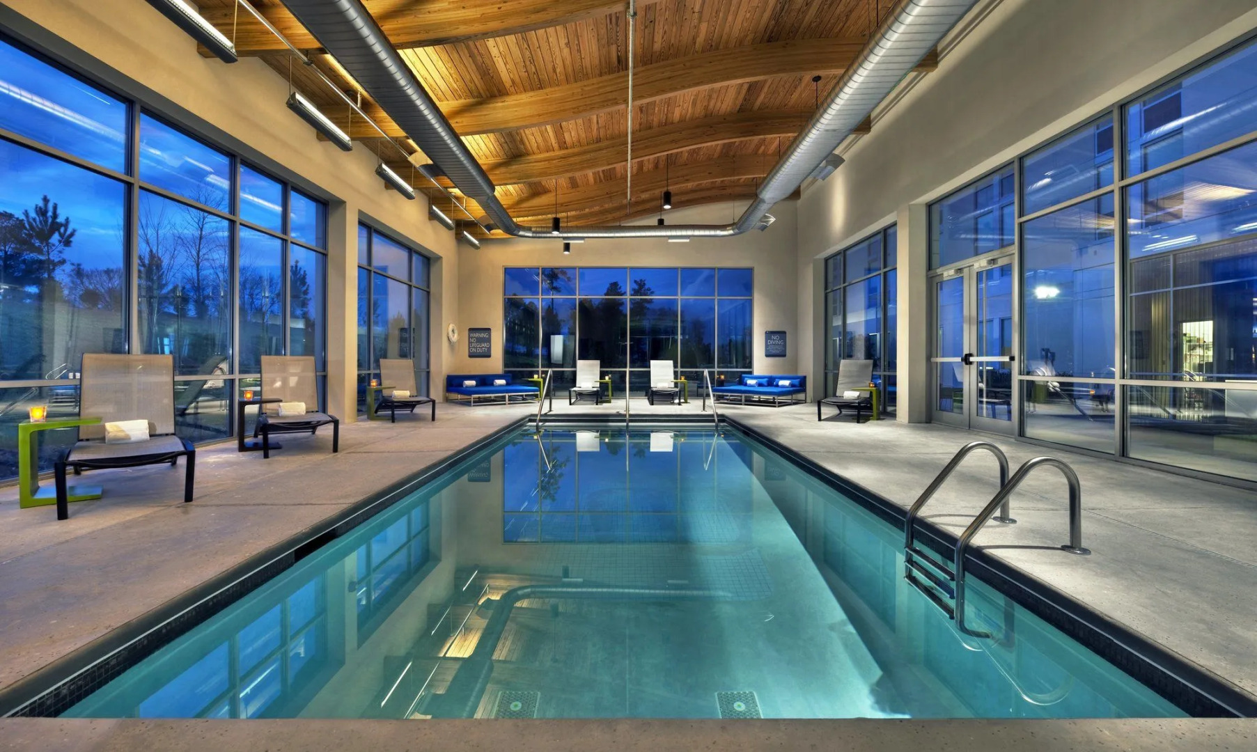 Aloft Charlotte Ballantyne