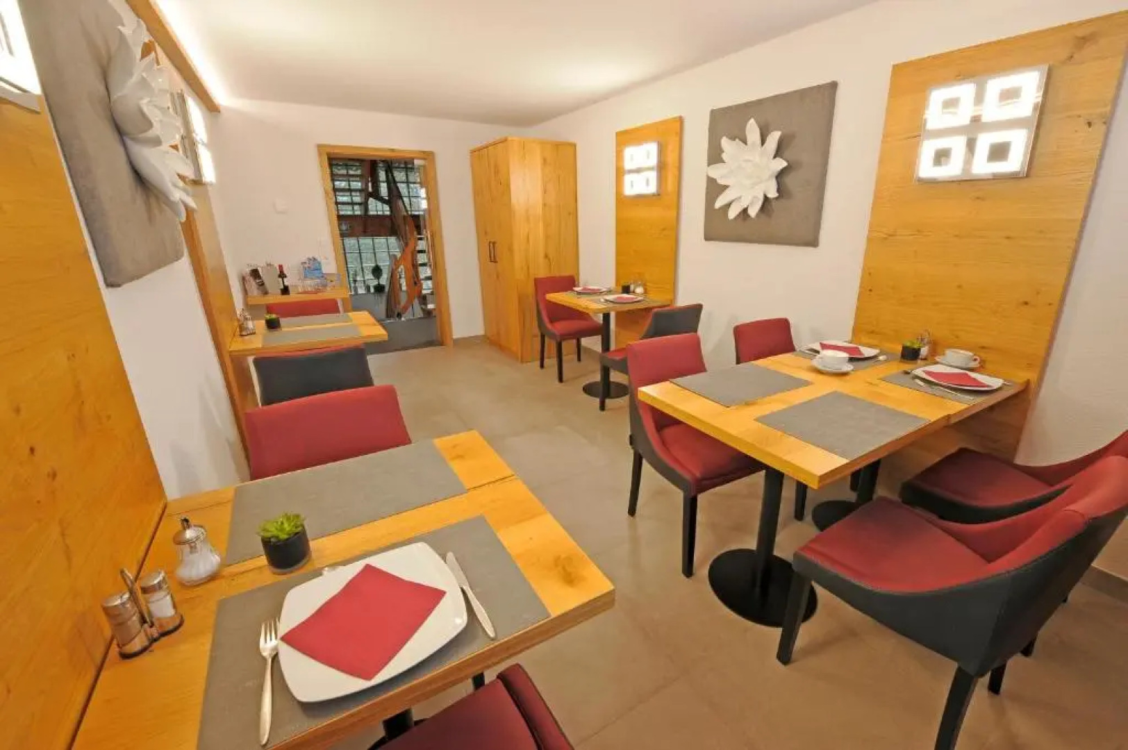 Waldeslust Apartments