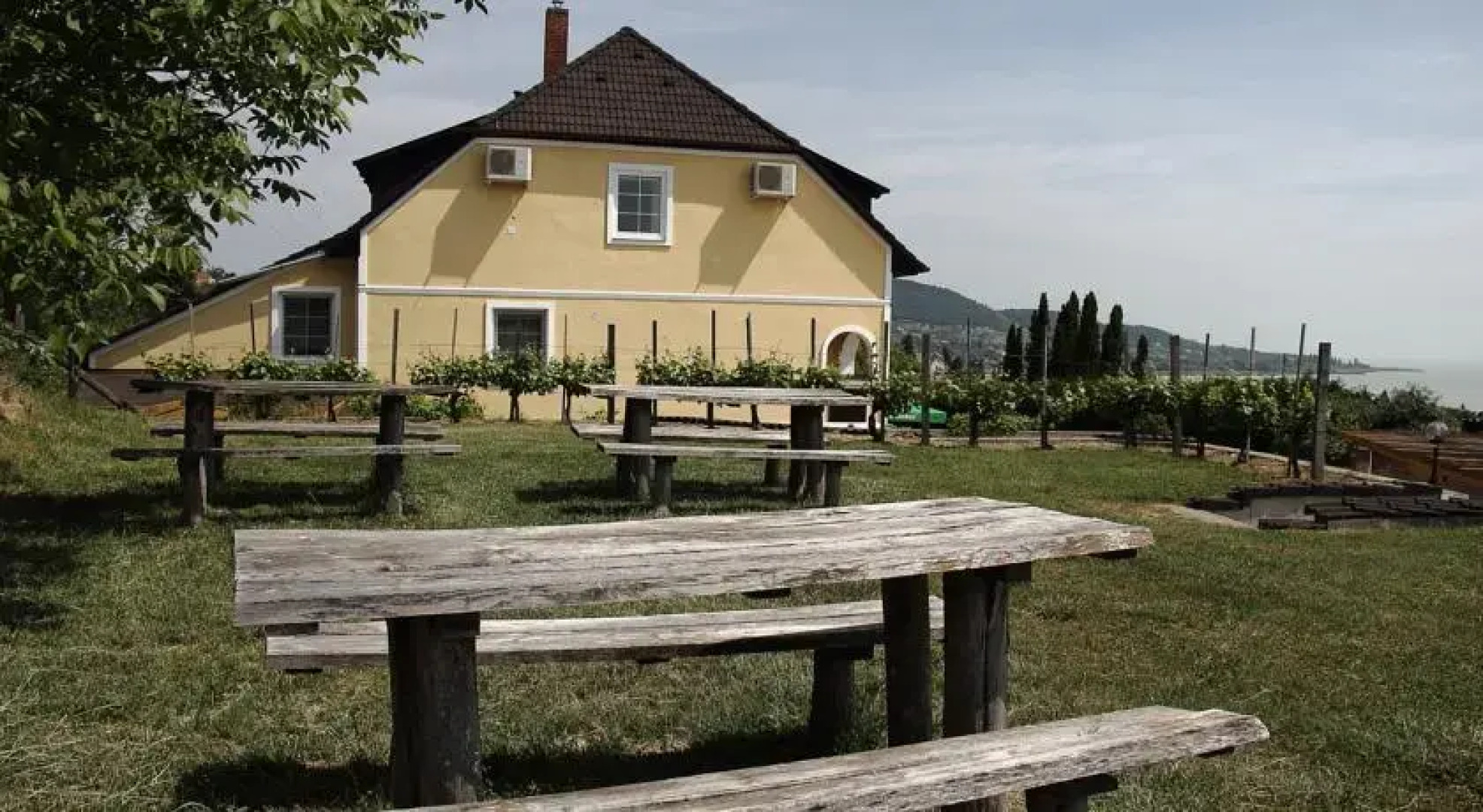 Szivárvány panzió