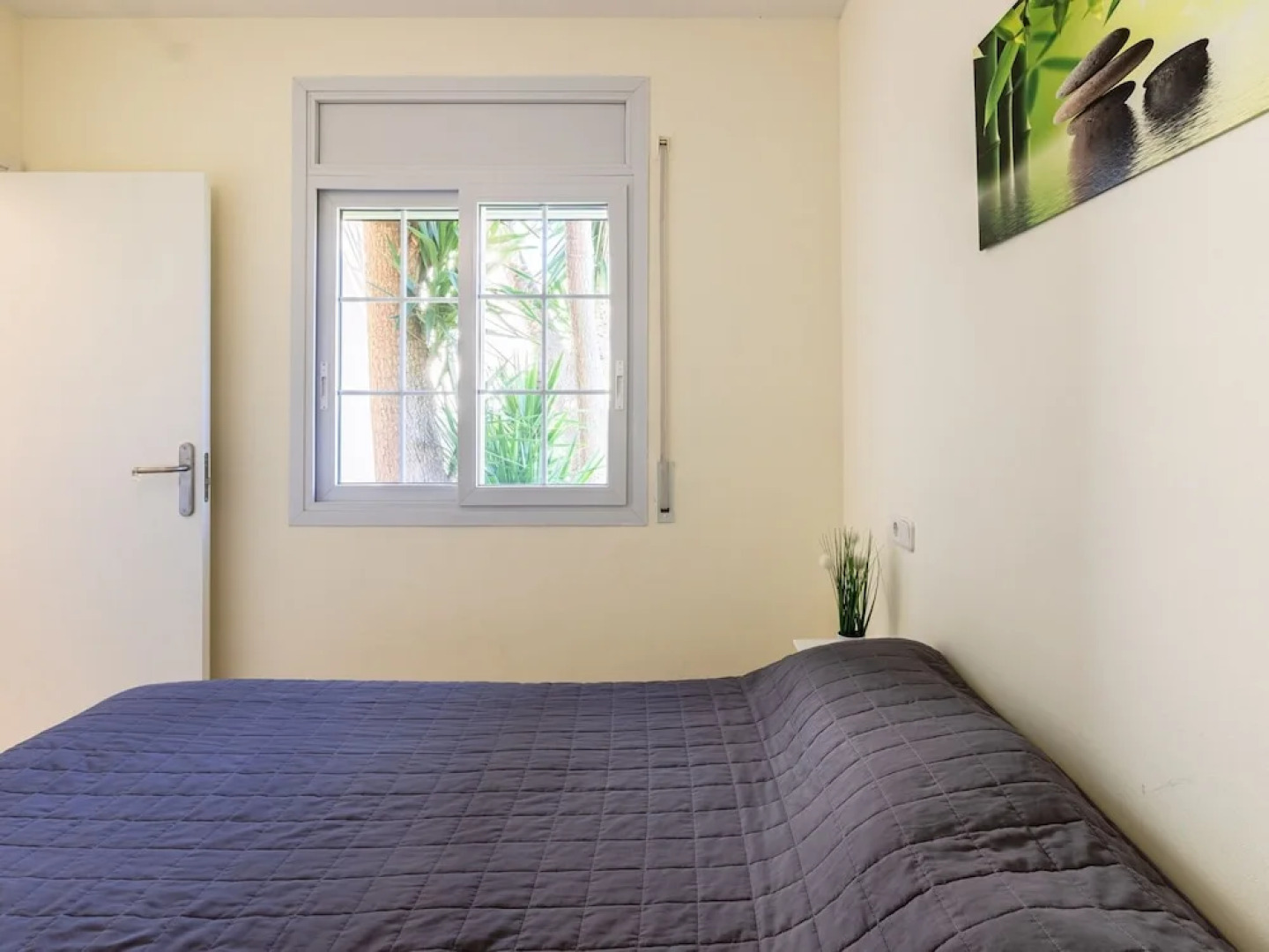 Splendid Holiday Home in St Pere Pescador With Swimming Pool