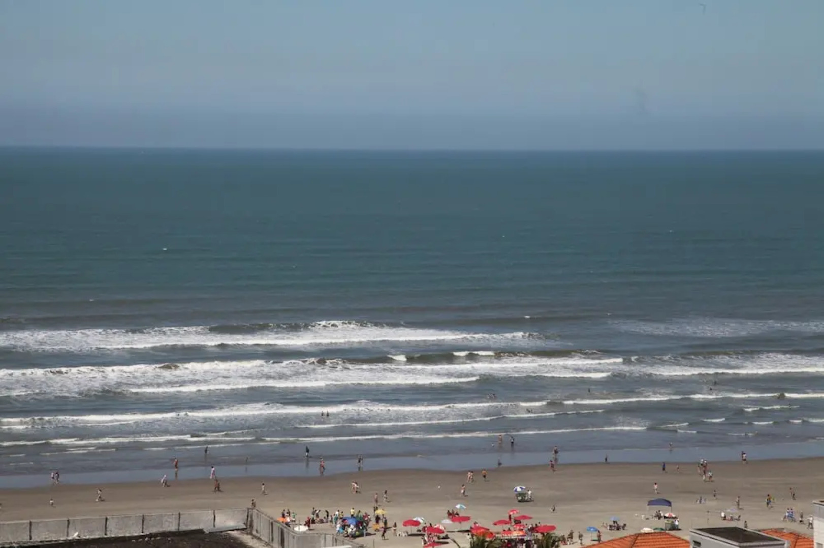 100m da Praia Aviação Imperdível