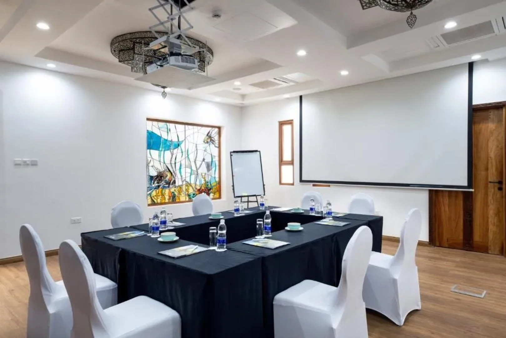 Отель LUX Marijani Zanzibar