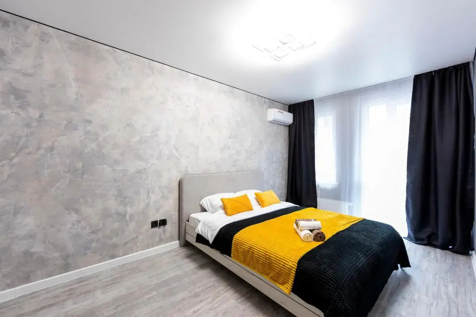 Апартаменты на улице Сергея Джанбровского 4к1