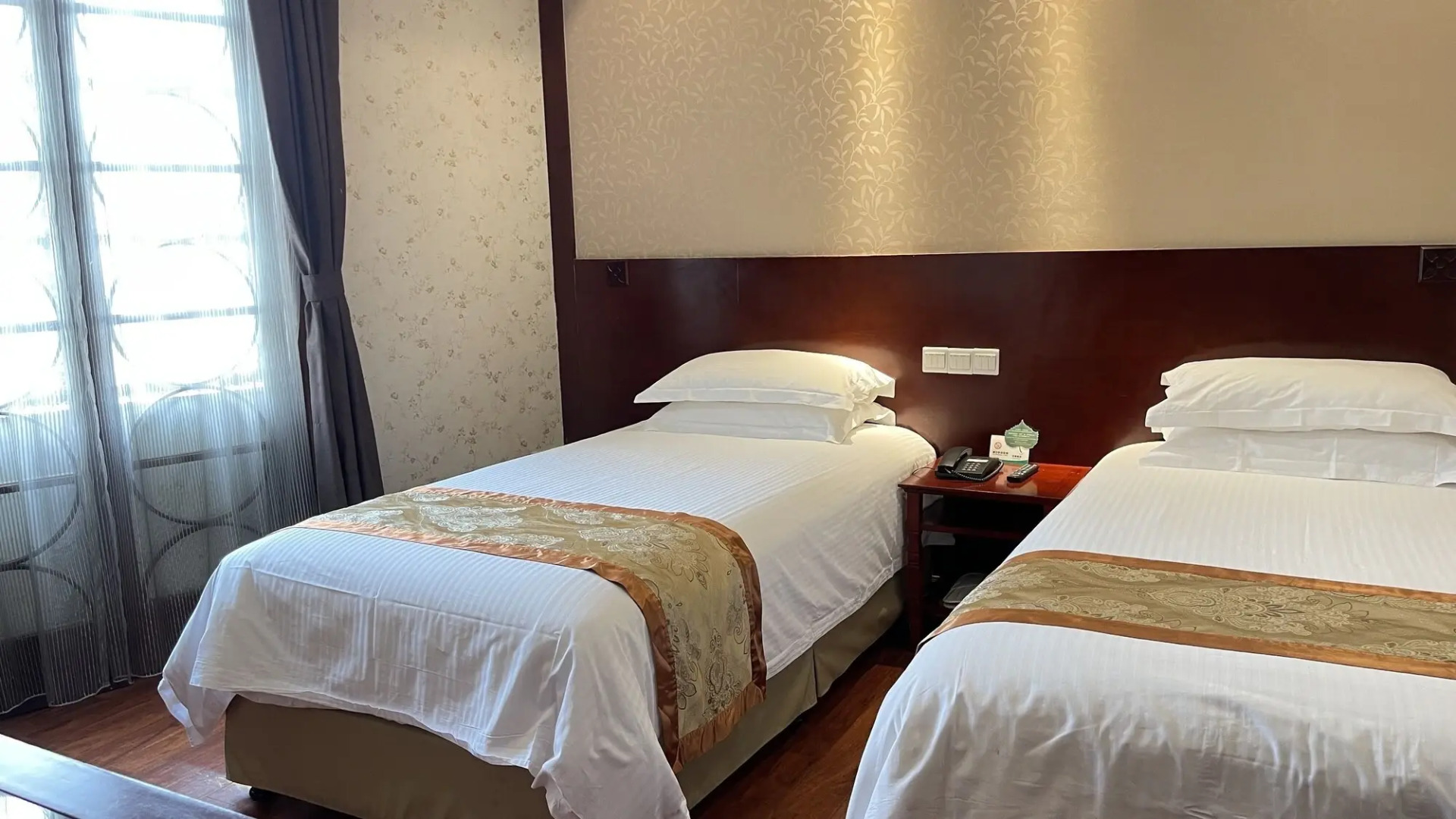 Seventh Heaven Hotel