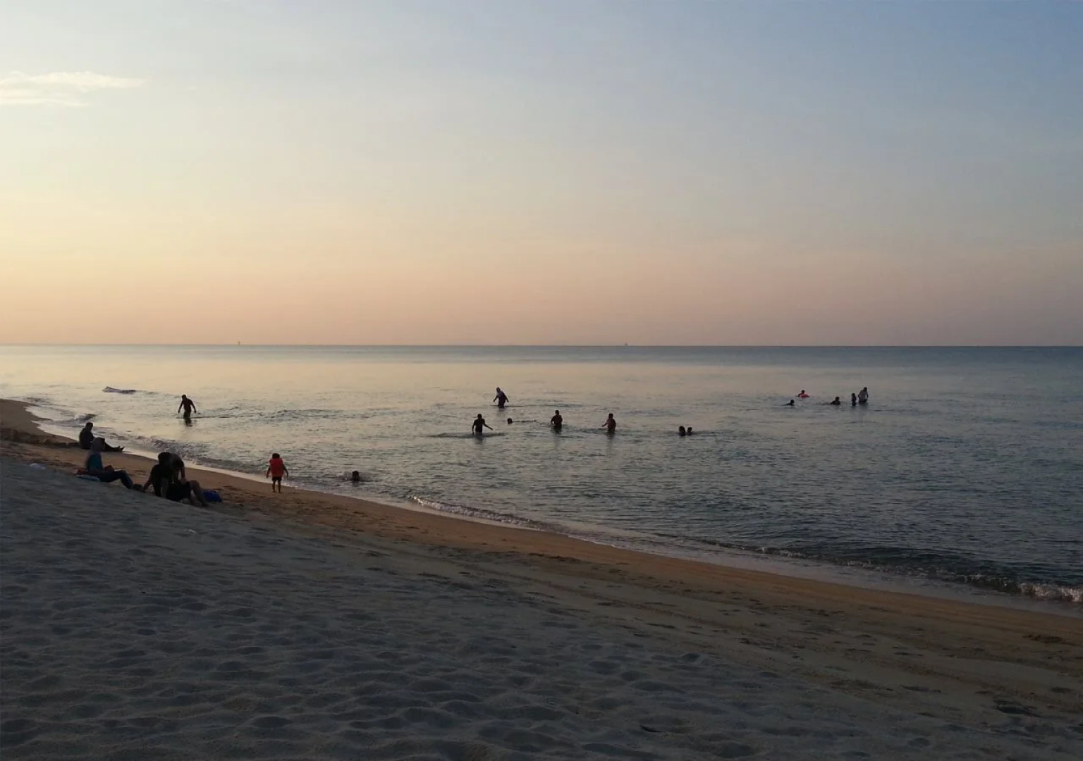 Pandan Laut Beach Resort