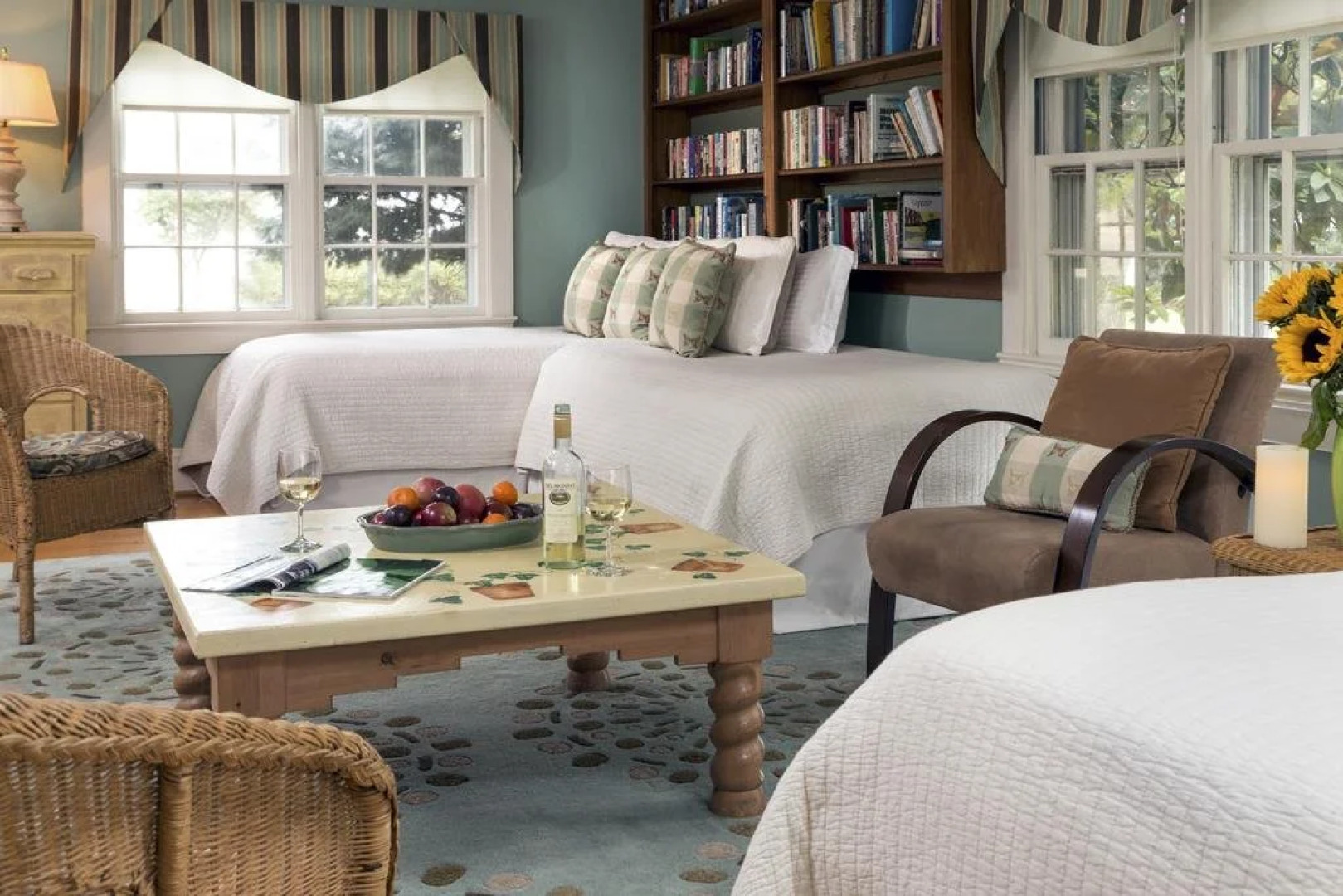 Inn at Huntingfield Creek