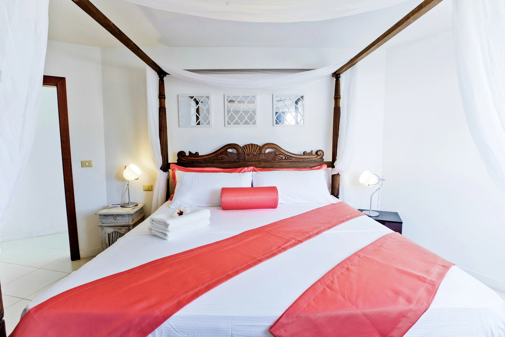 Ocean View Apartment with 3 BDR at Bávaro Beach