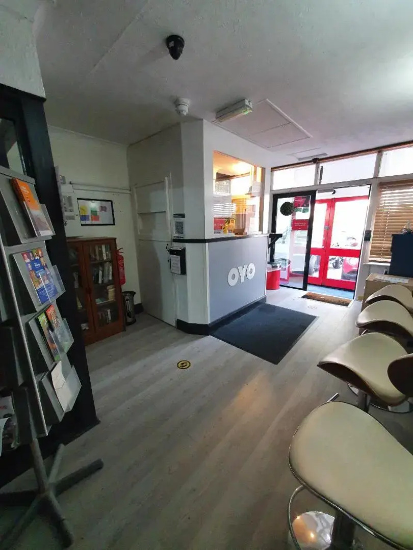 Oyo Devine Beach Hotel, Westcliff Southend-On-Sea