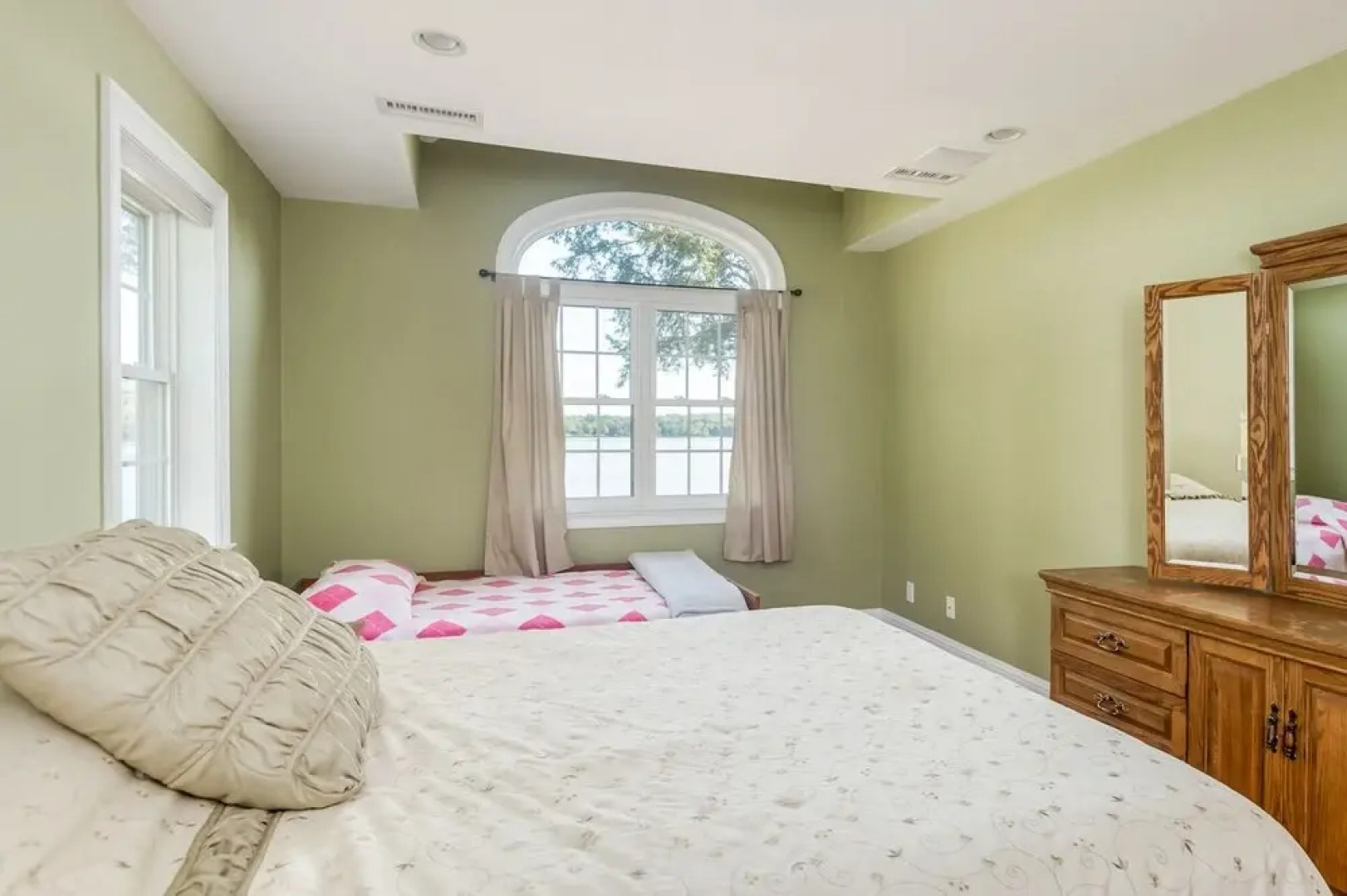 Lake Winnipesaukee - Waterfront - 458