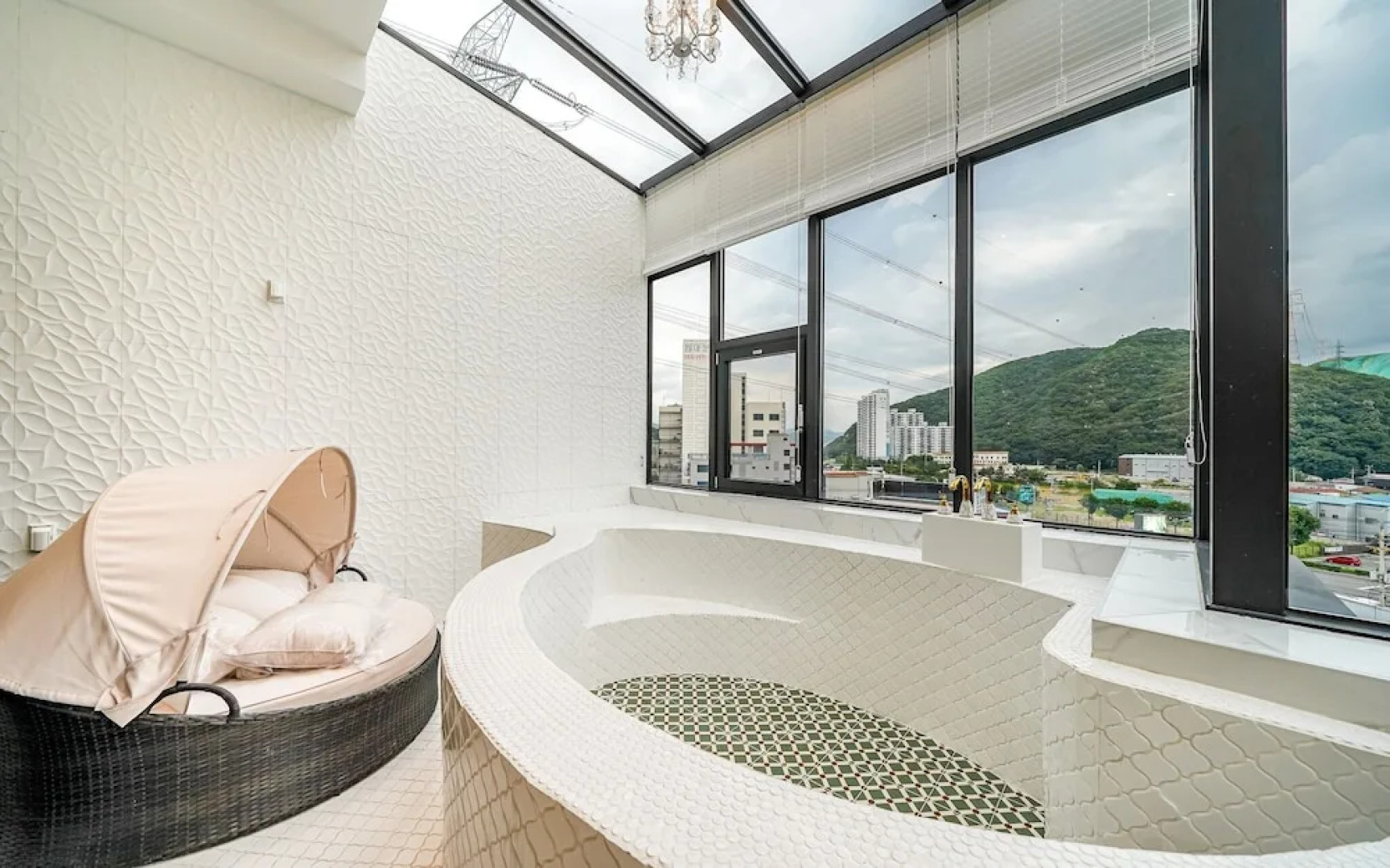 Yangsan Pyeongsan Den Bastar Hotel