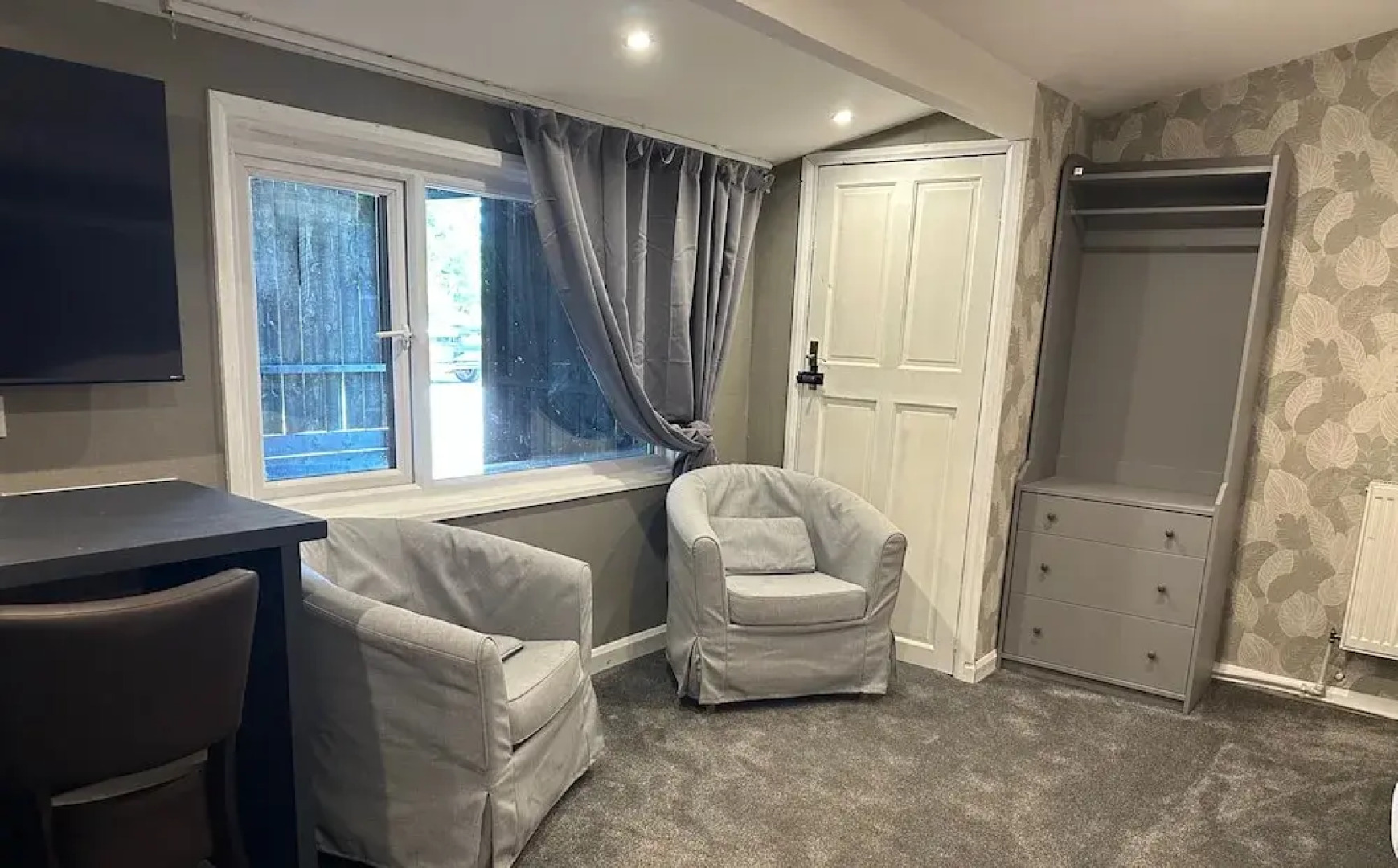 The Waterfront Lodges