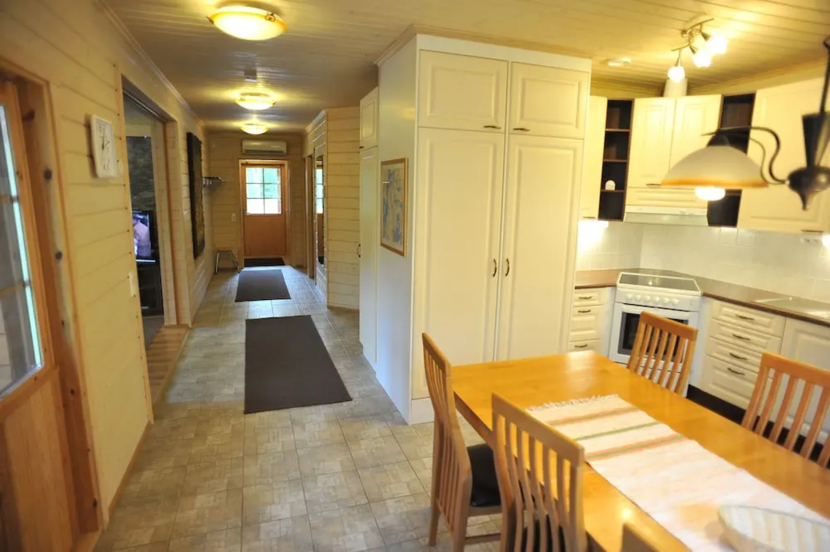 Yli-Kaitalan Lomamökit