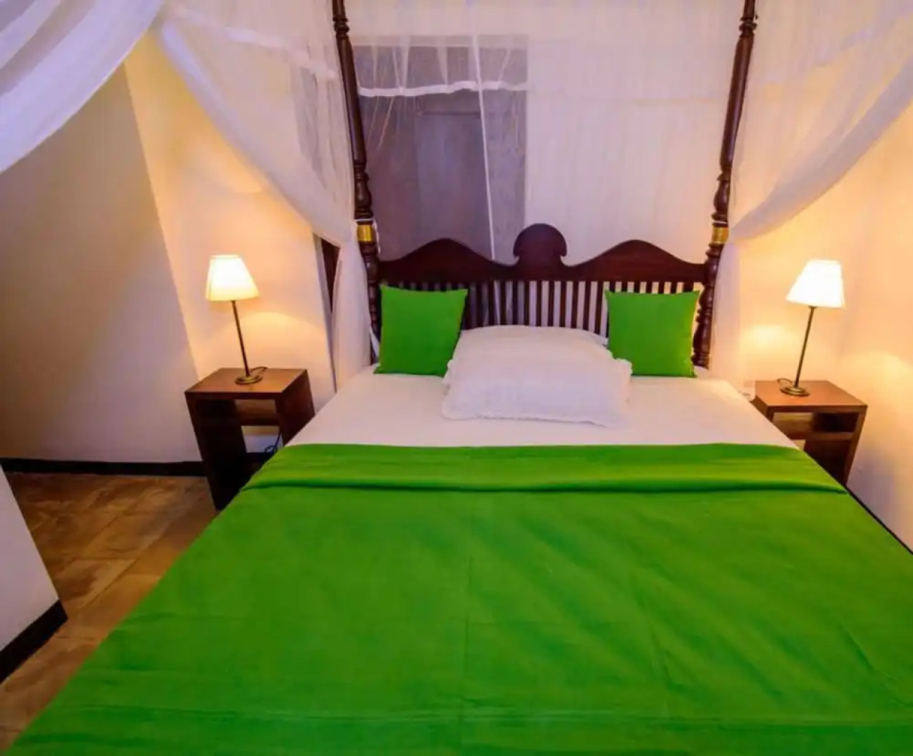 The Berrycove Bungalow