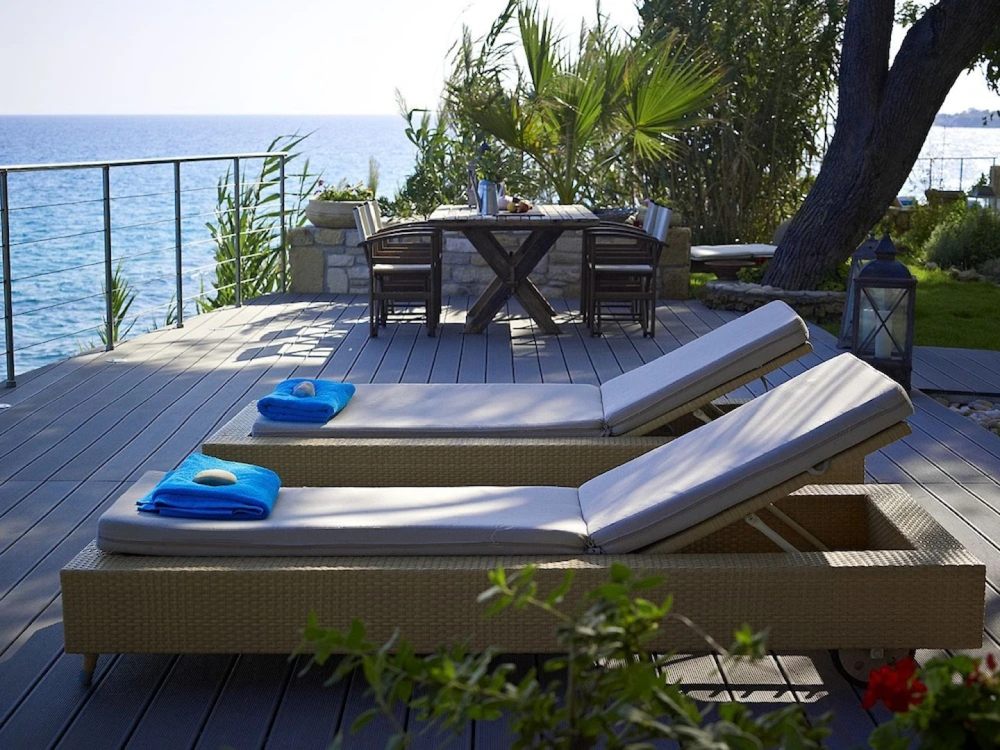 Paradisso Luxury Beach Villas