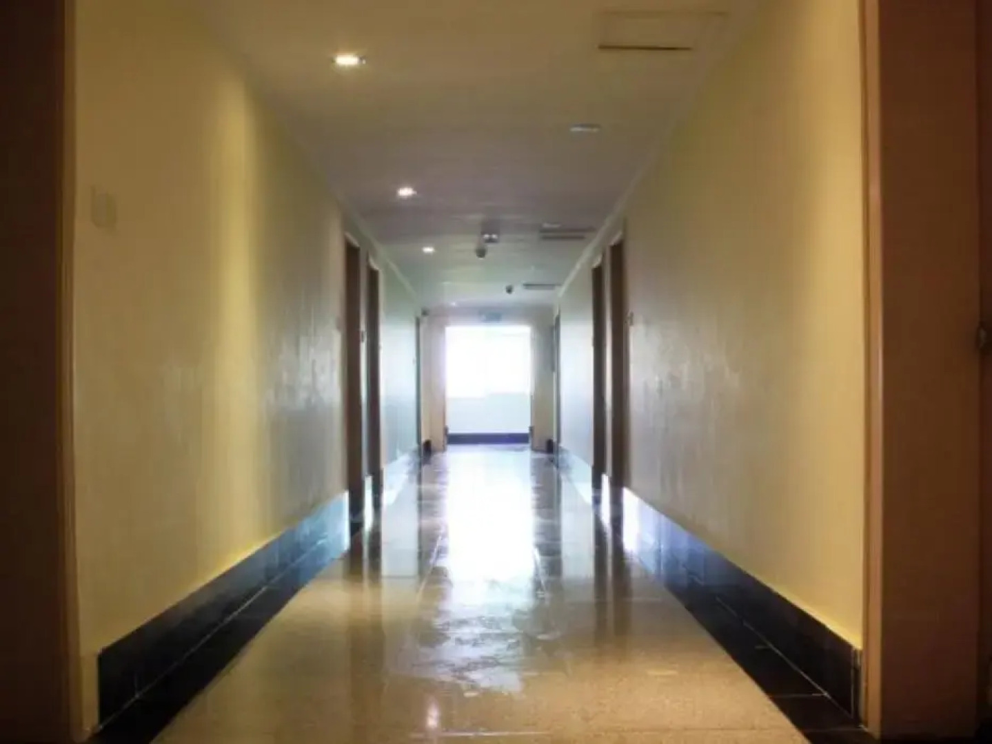 Beihai YiHaiYuan Convenient hotel