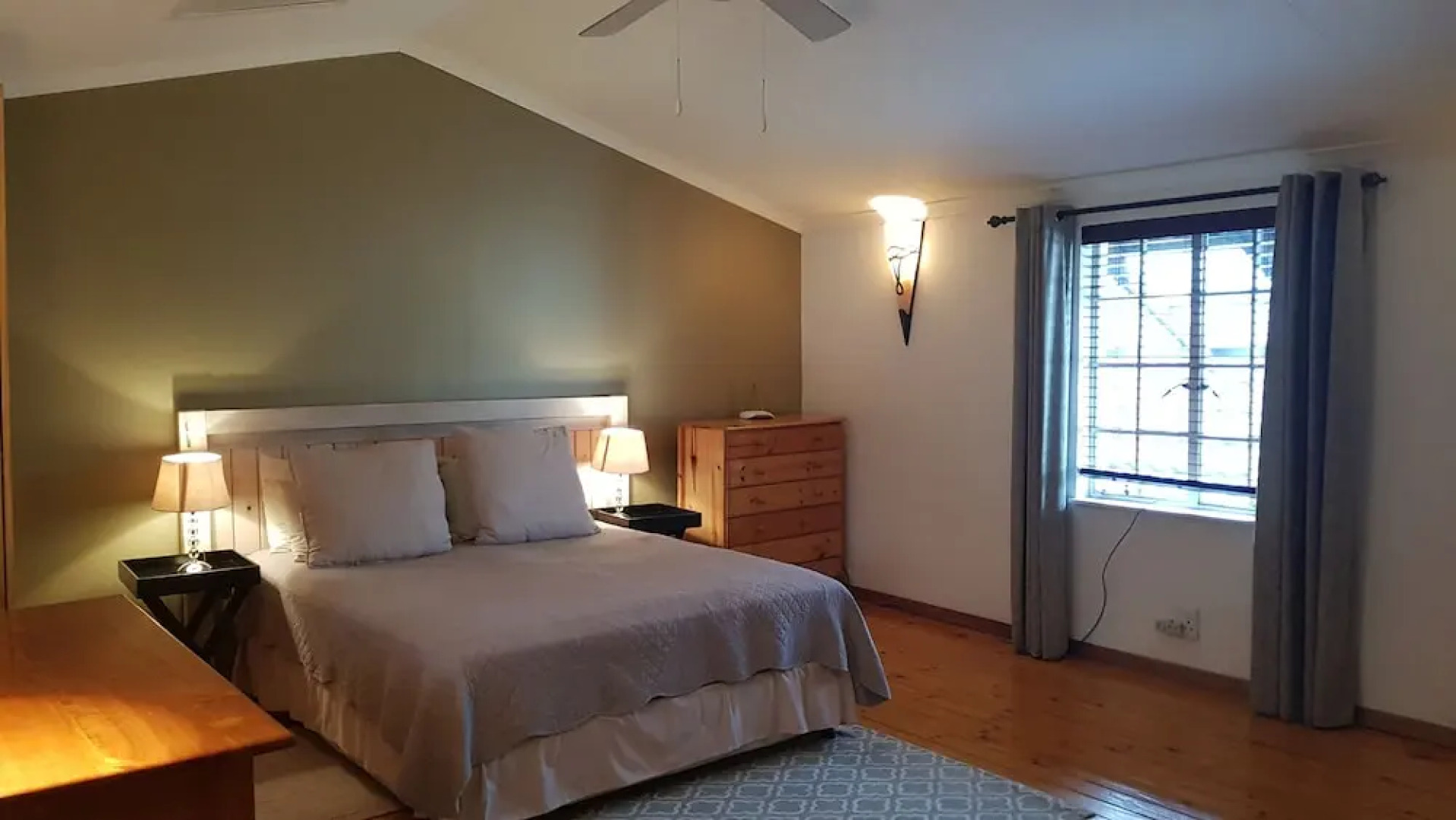 Six Valk Avenue Guest House