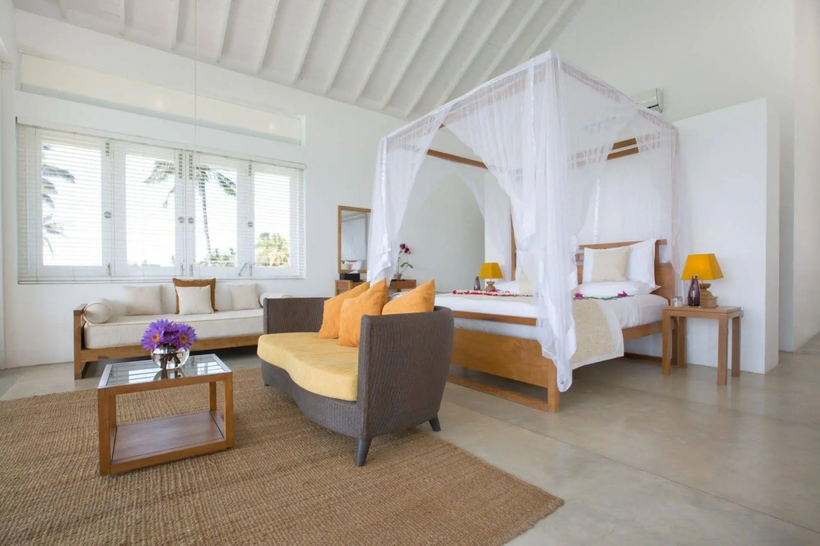 Sri Sharavi Beach Villas & Spa