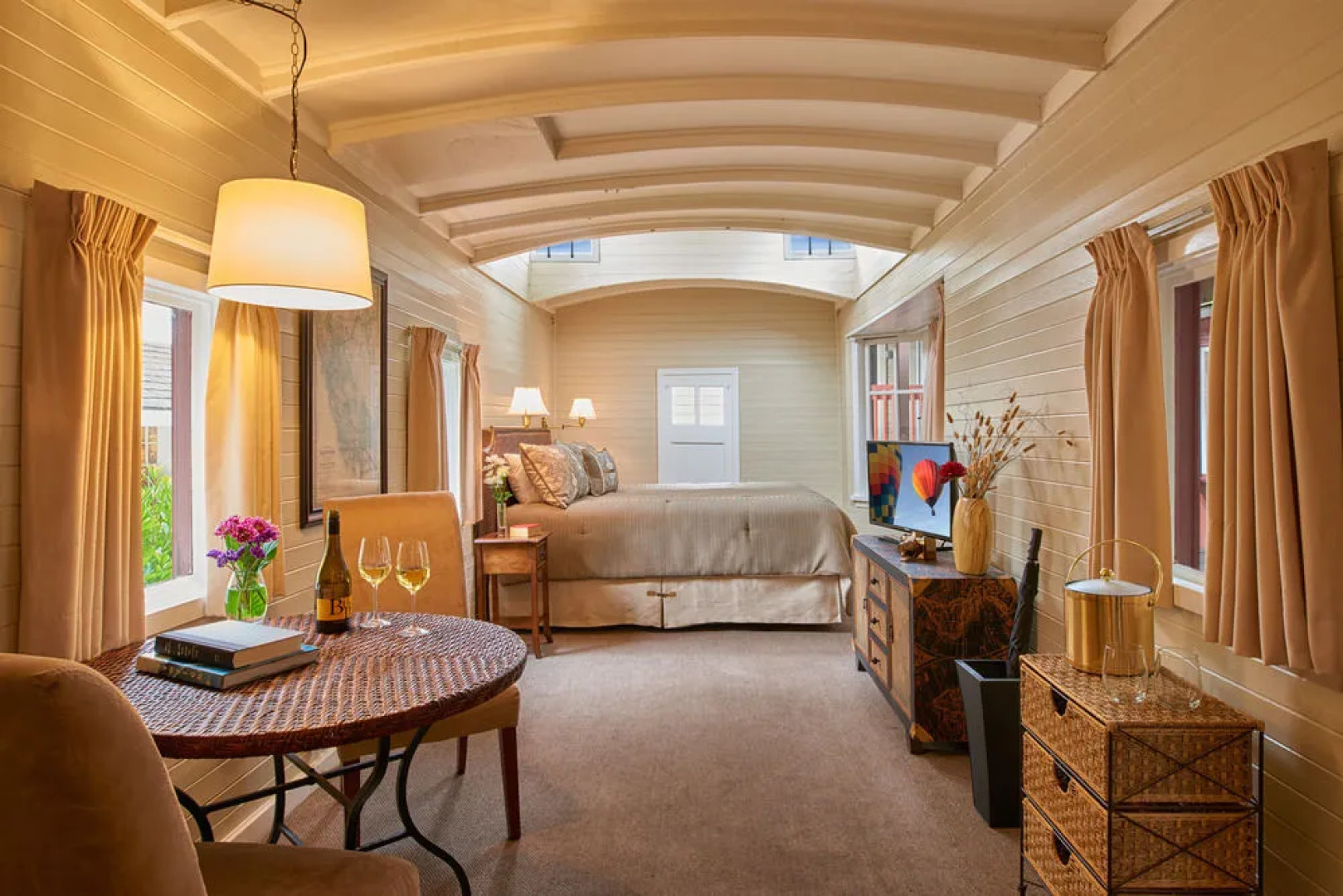 Napa Valley Railway Inn