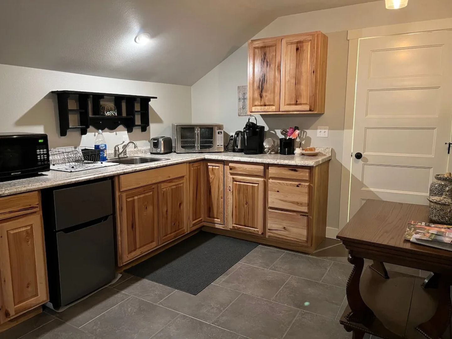 Snowgoose Pond Bed & Breakfast