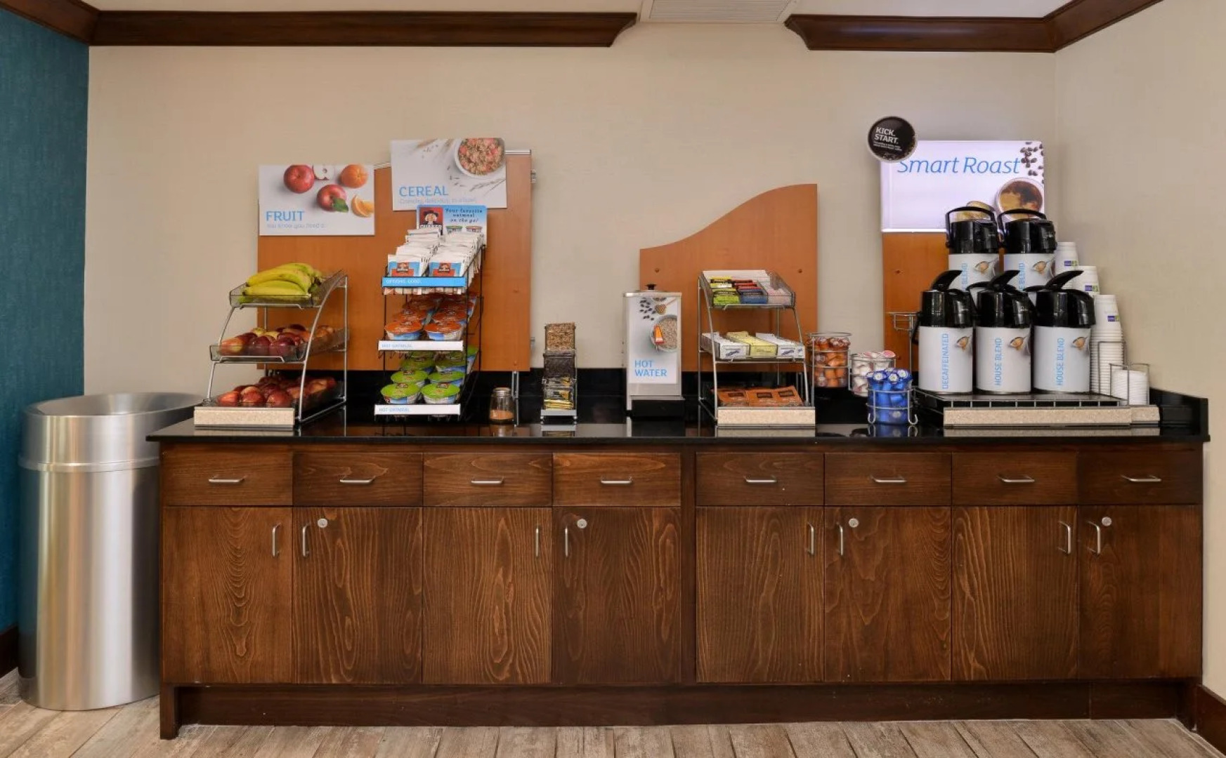 Holiday Inn Express Hotel & Suites River Park by IHG