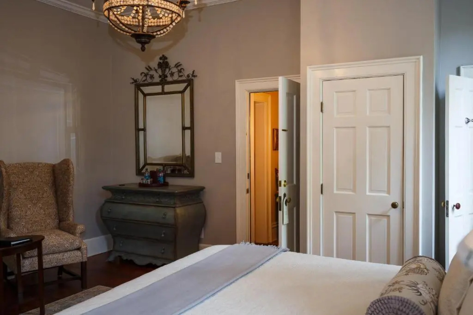 Eliza Thompson House, Historic Inns of Savannah Collection