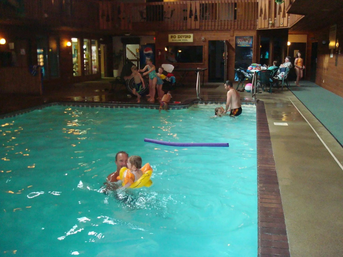Lakewoods Resort & Lodge