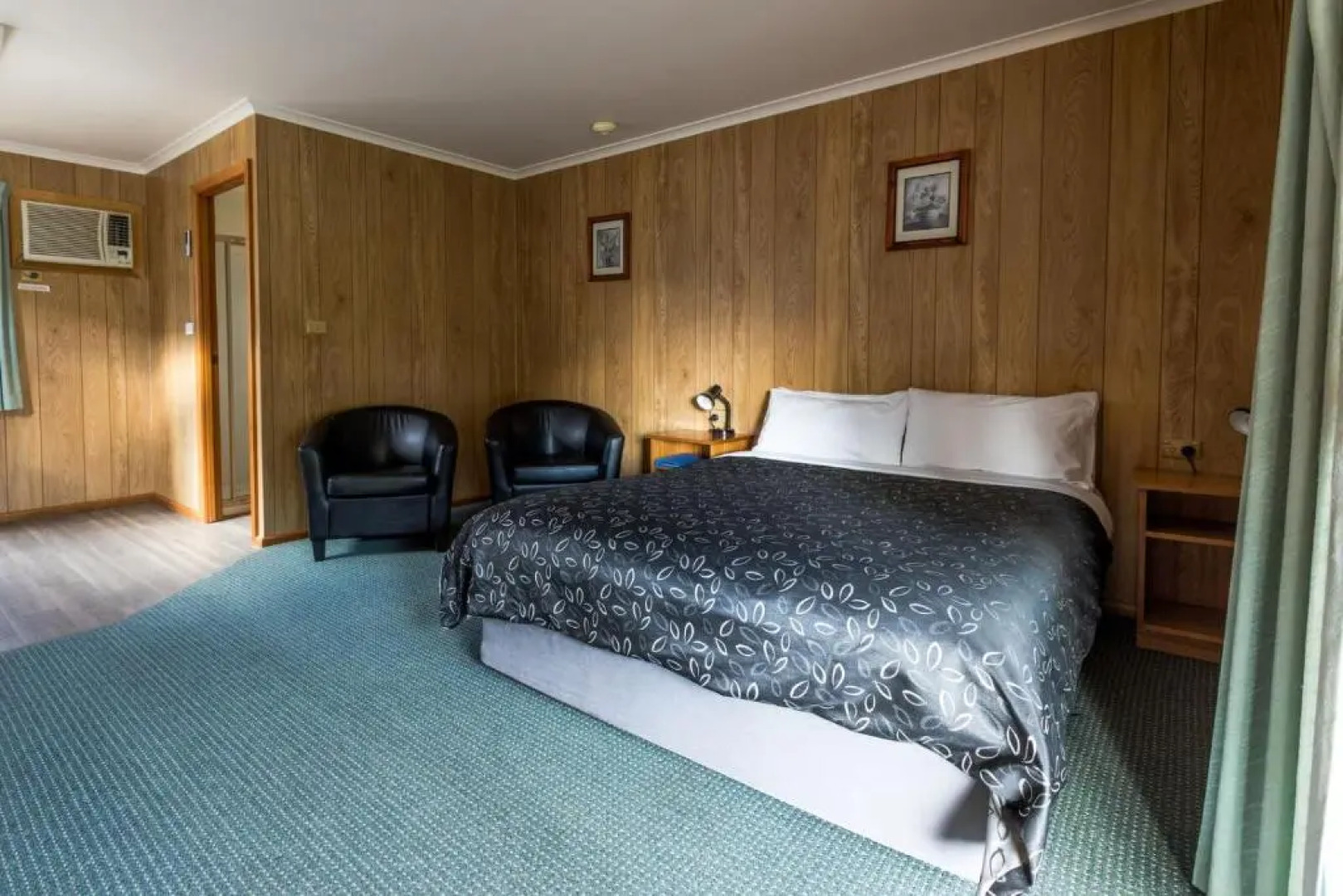 Deniliquin Riverside Caravan Park