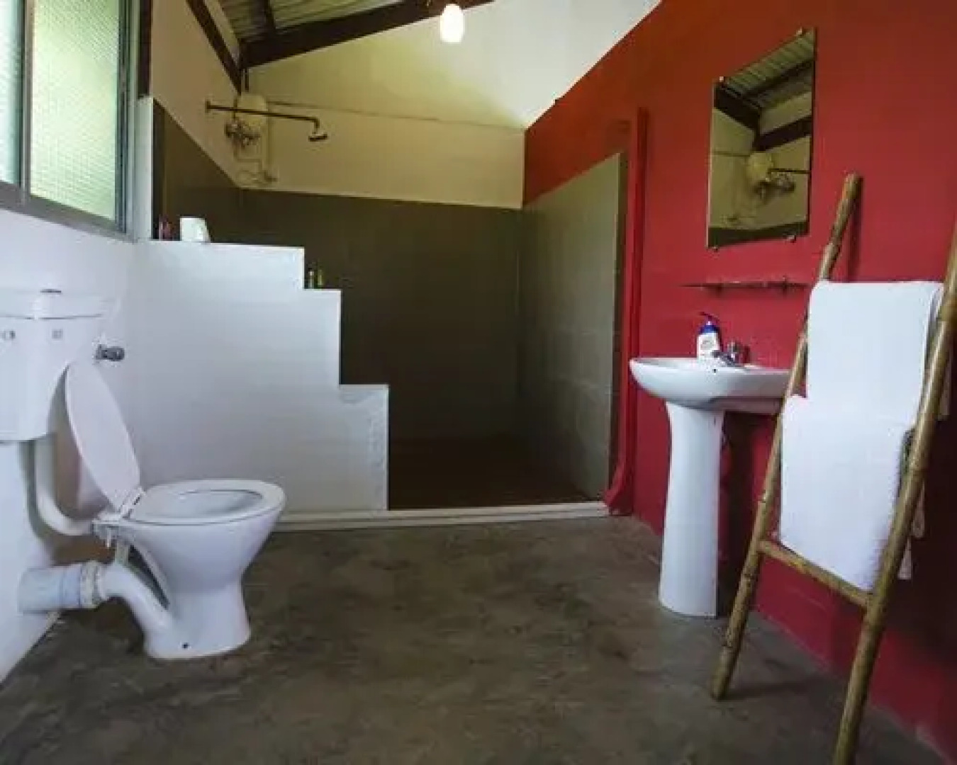 JenJon Holiday Homes - Nagaon, Alibaug