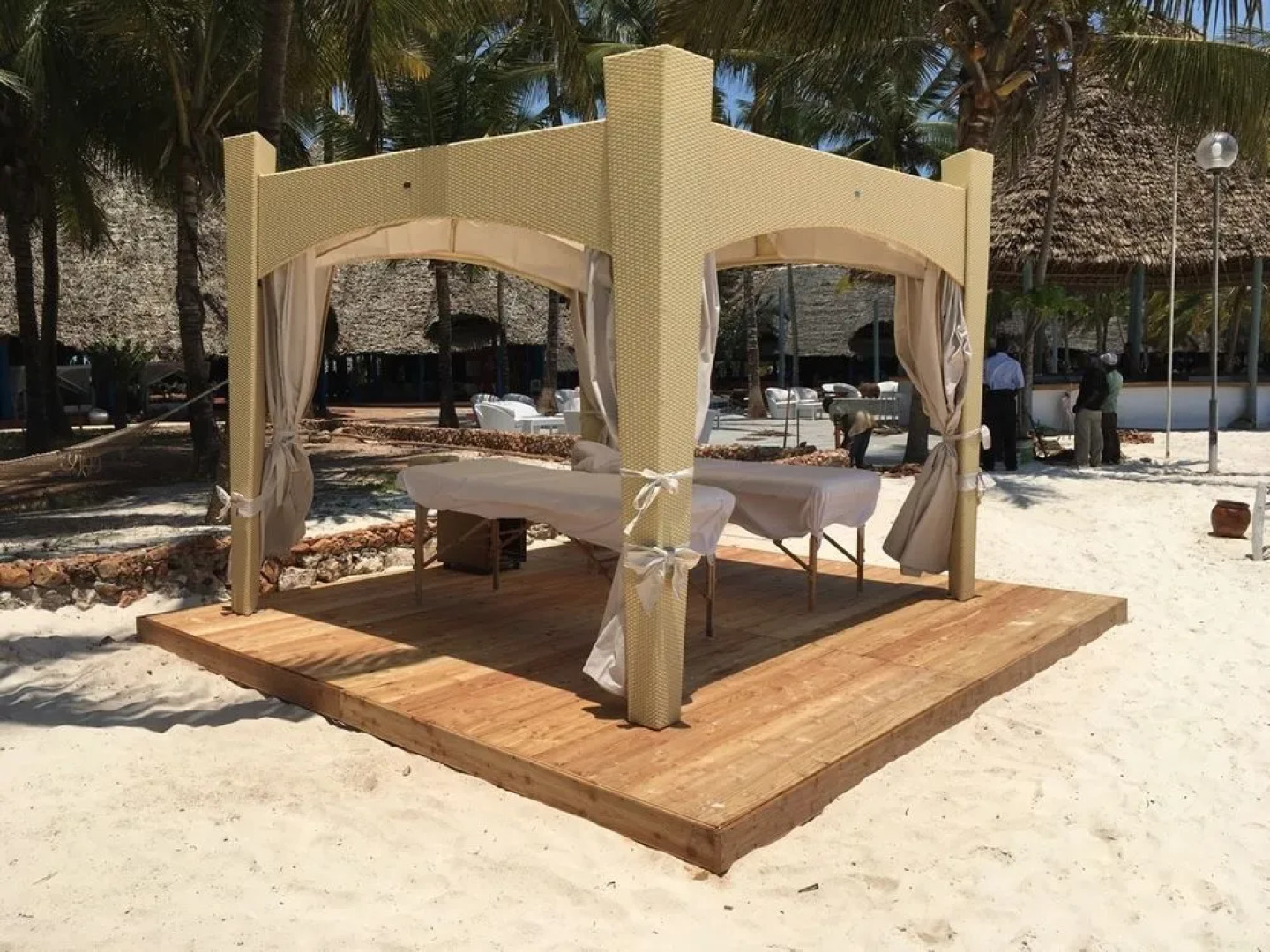 Coral Reef Beach Resort