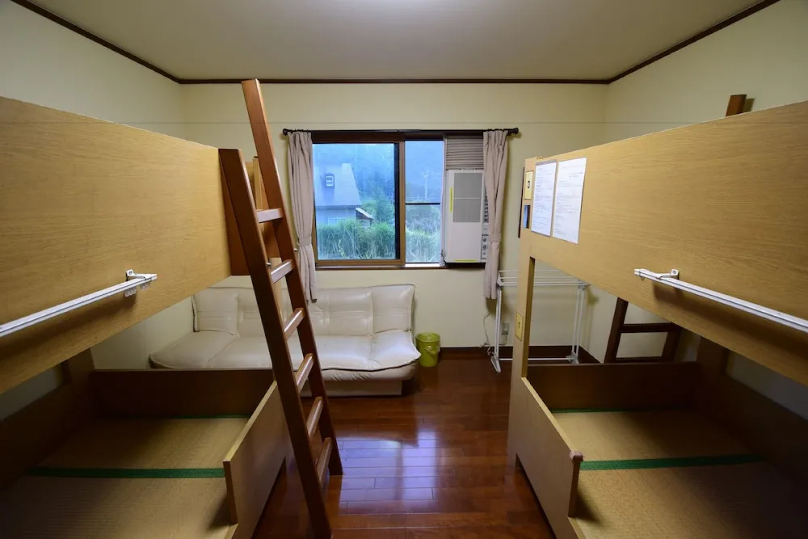 Hostelling International Miyukino-Mori